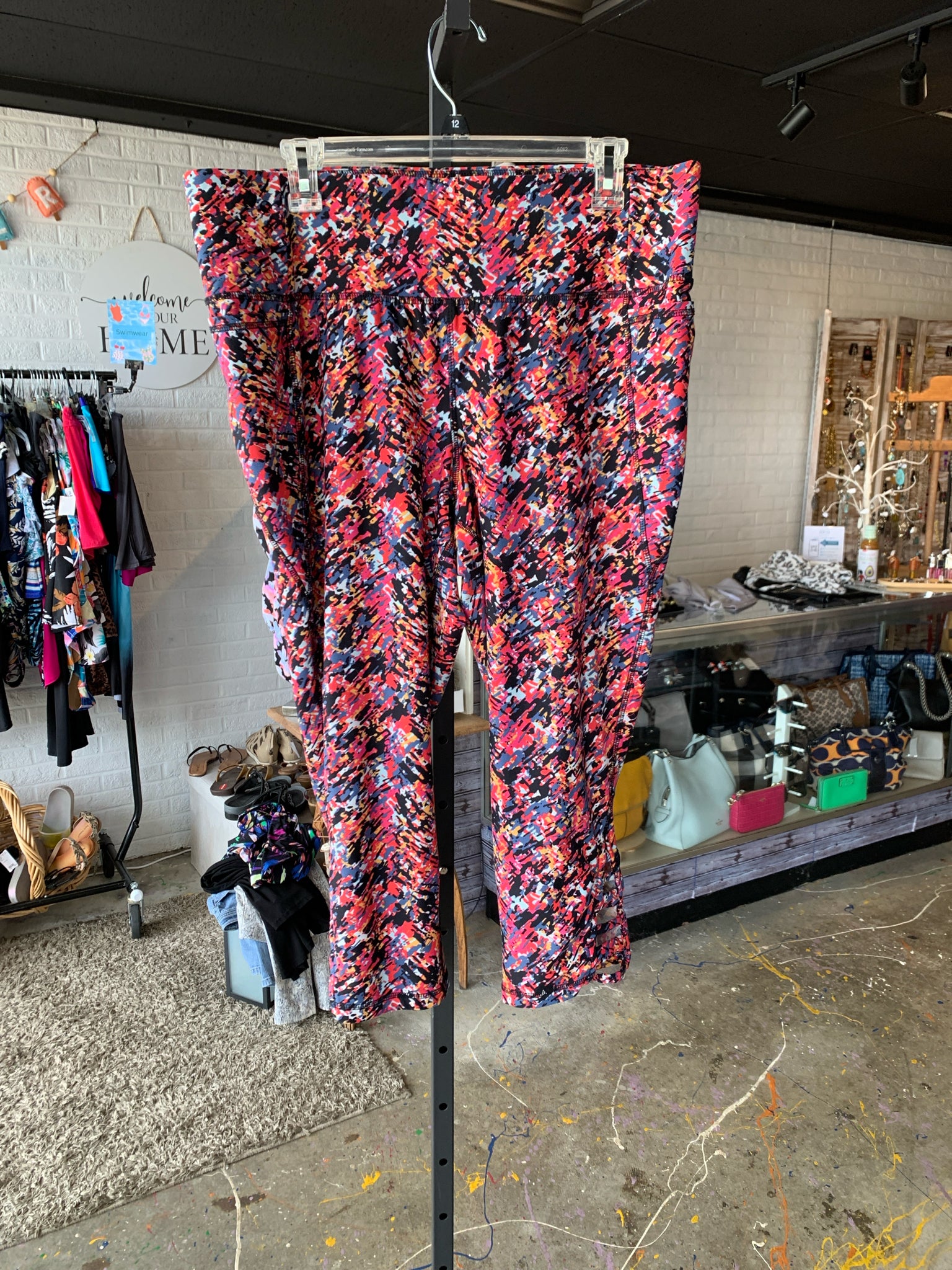 LIVI Plus Bottoms 18/20 ATHLETIC WEAR-WOMEN'S