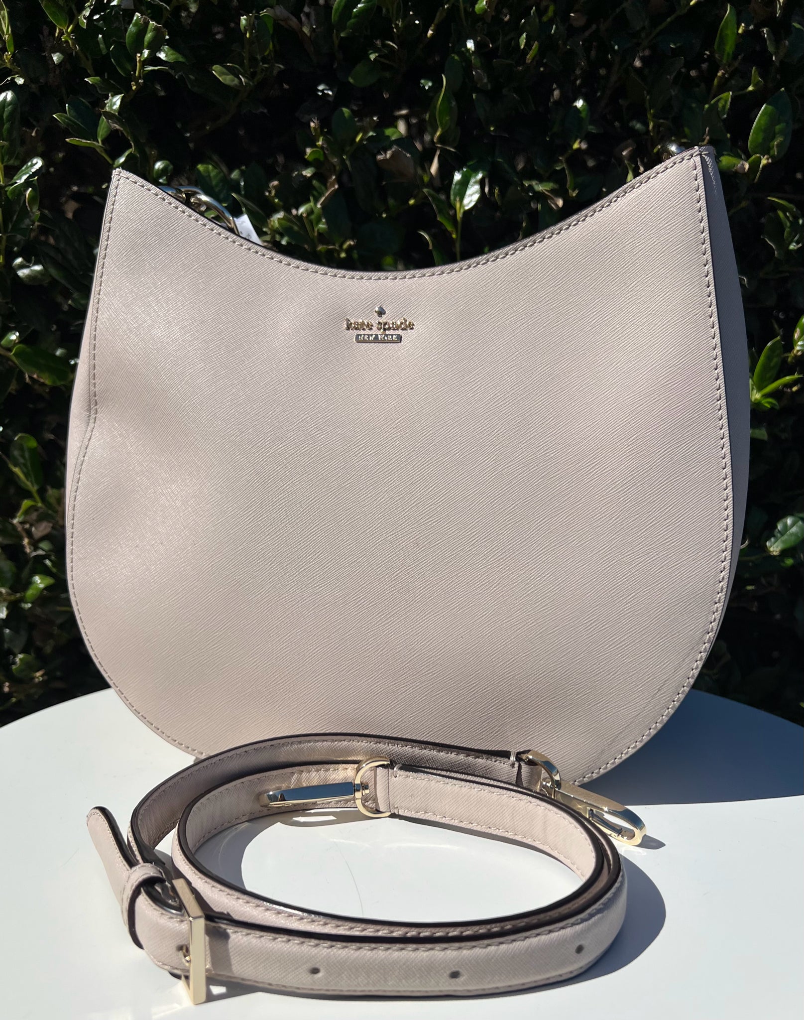 KATE SPADE Cream Purse