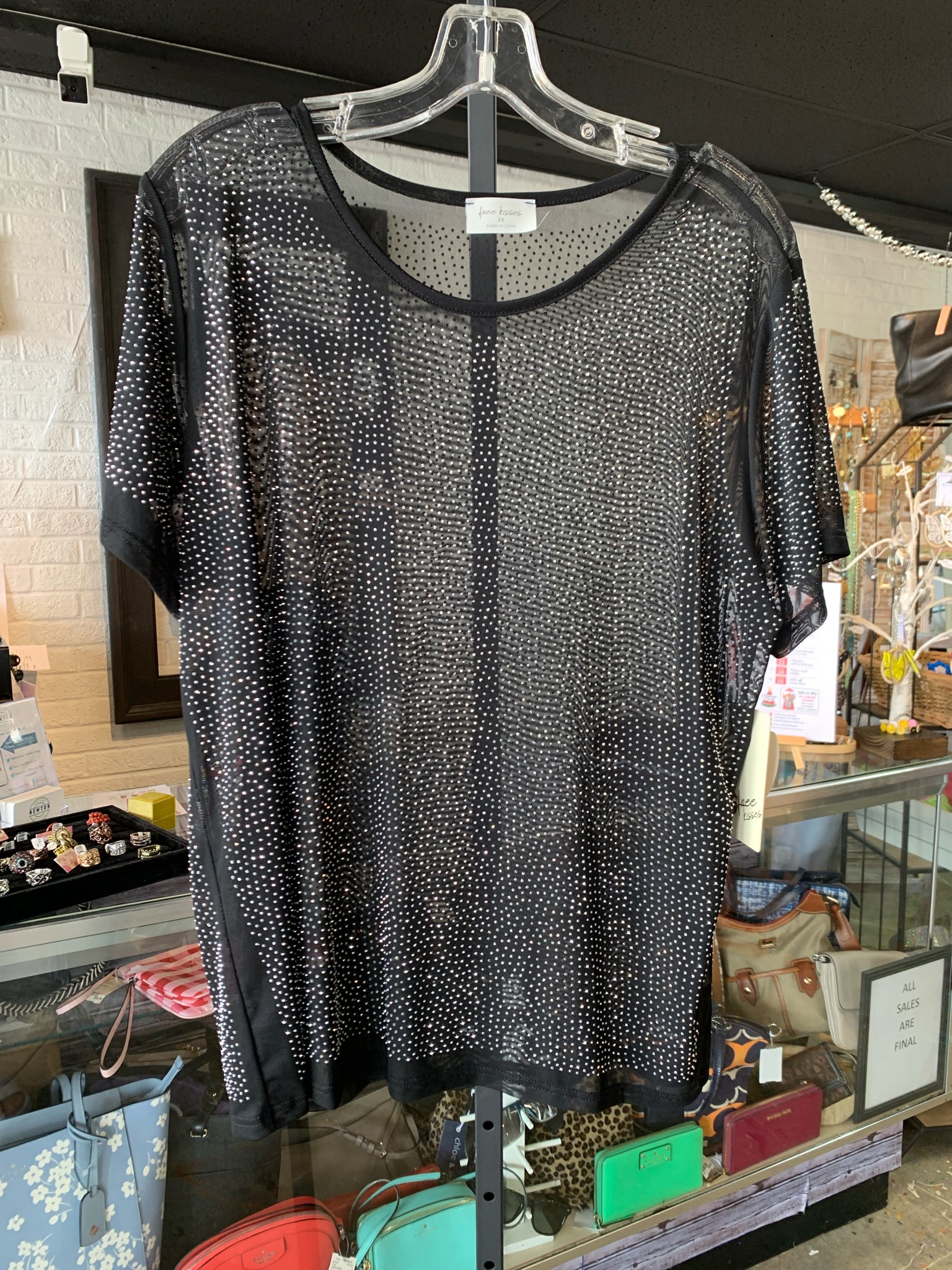 FREE KISSES Plus Tops Size 2X Blouse