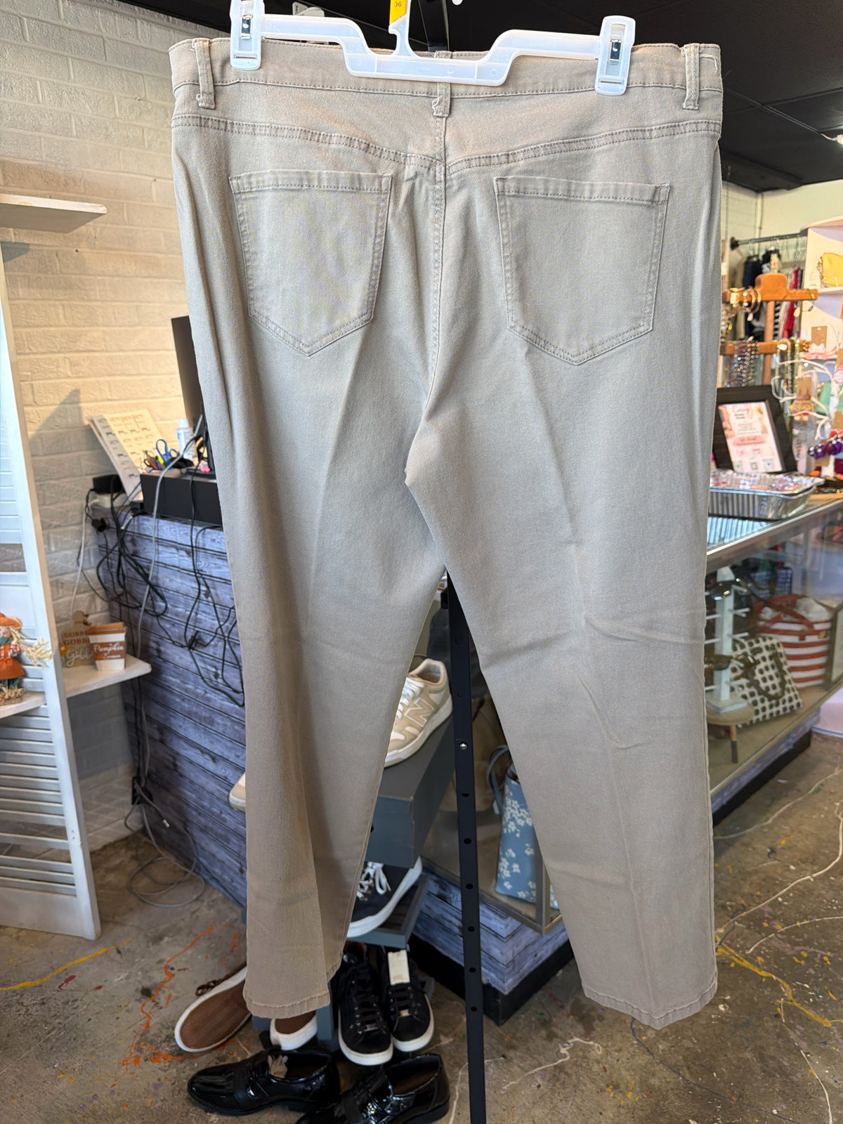 GLORIA VANDERBILT Plus Bottoms Size 18W Jeans