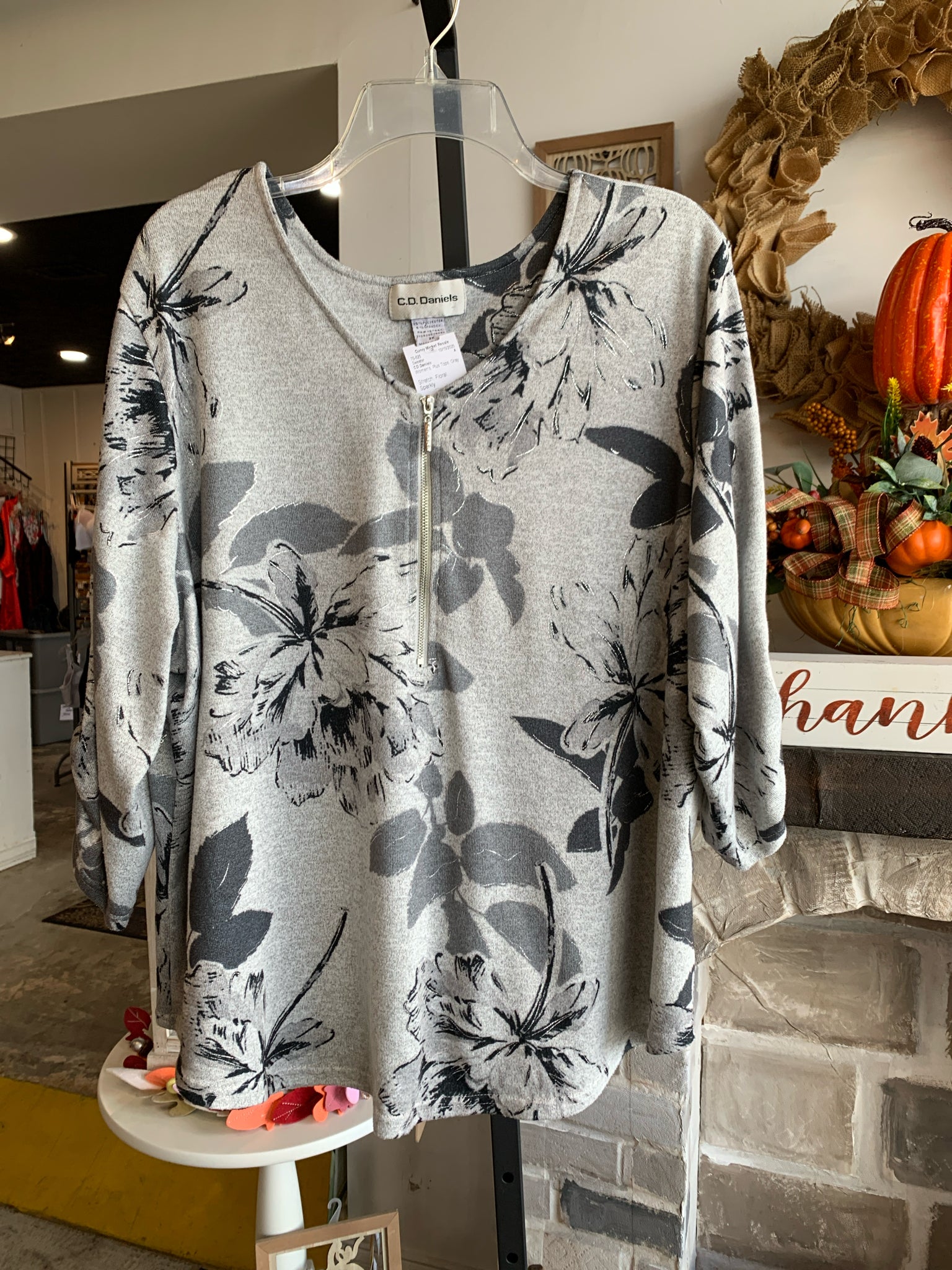 CD Daniels Plus Tops Size 2X Sweater