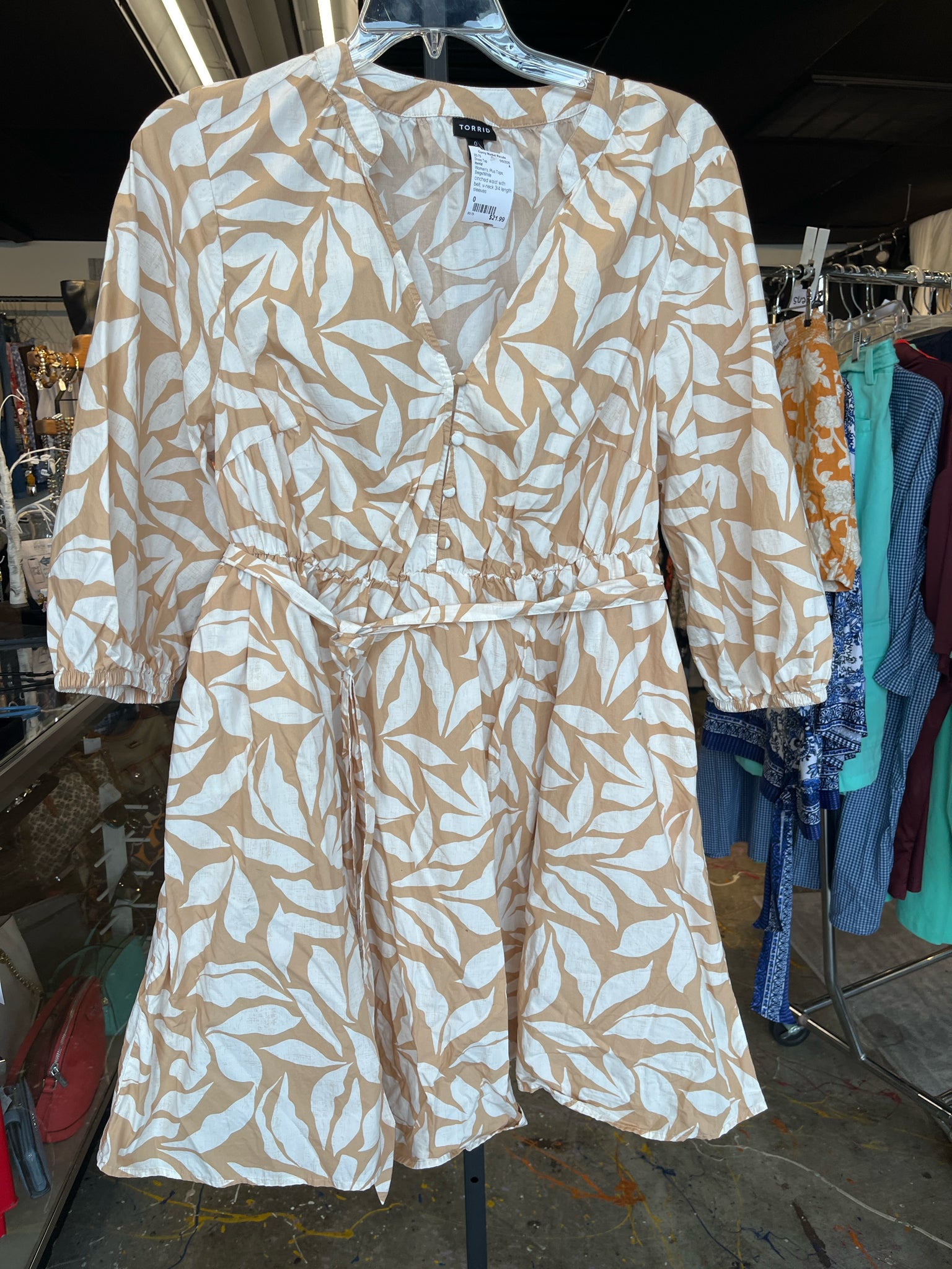 torrid Plus Tops Size 0 Dress Top