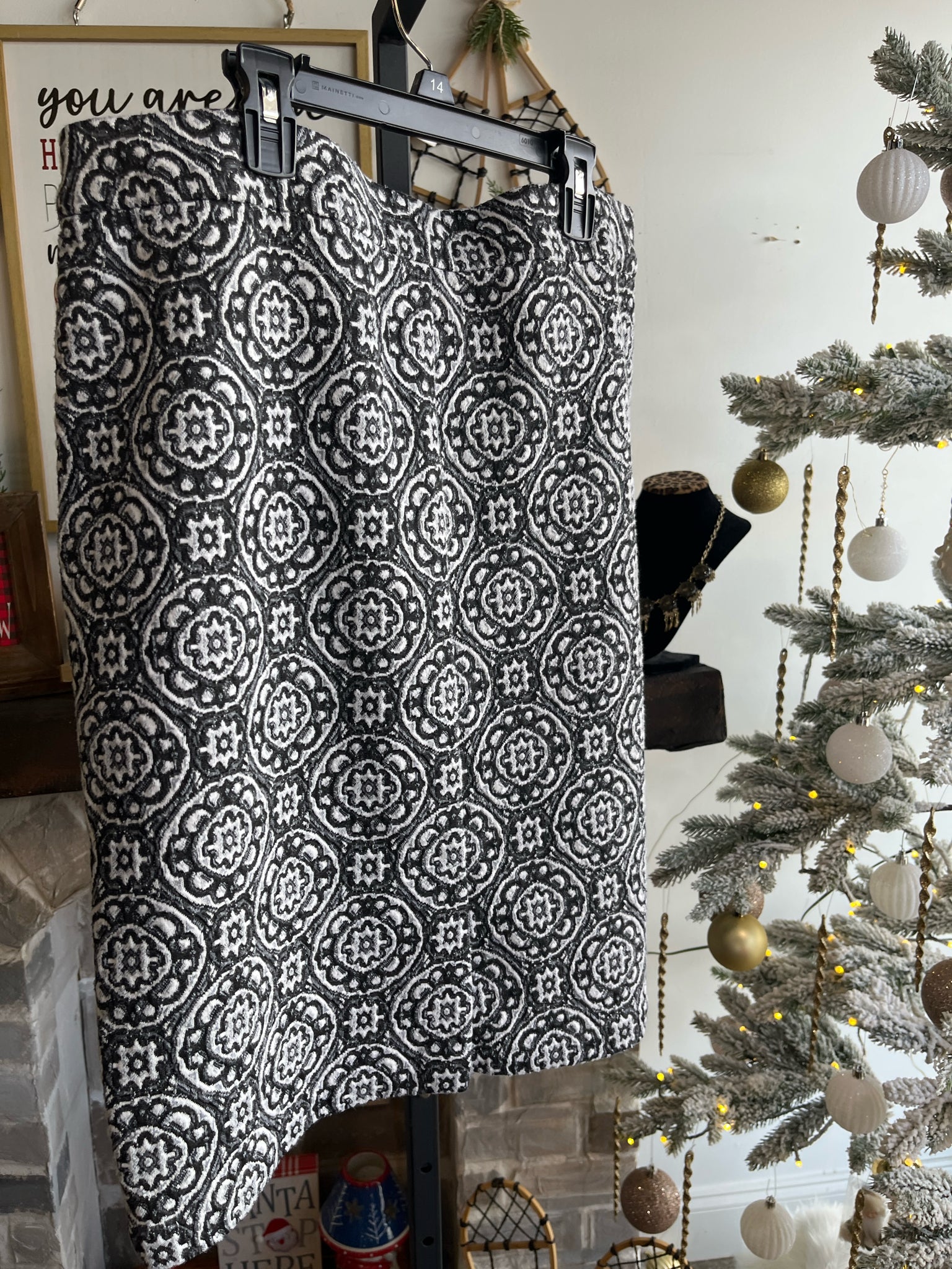 ROZ & ALI Plus Bottoms Size 1X Skirt