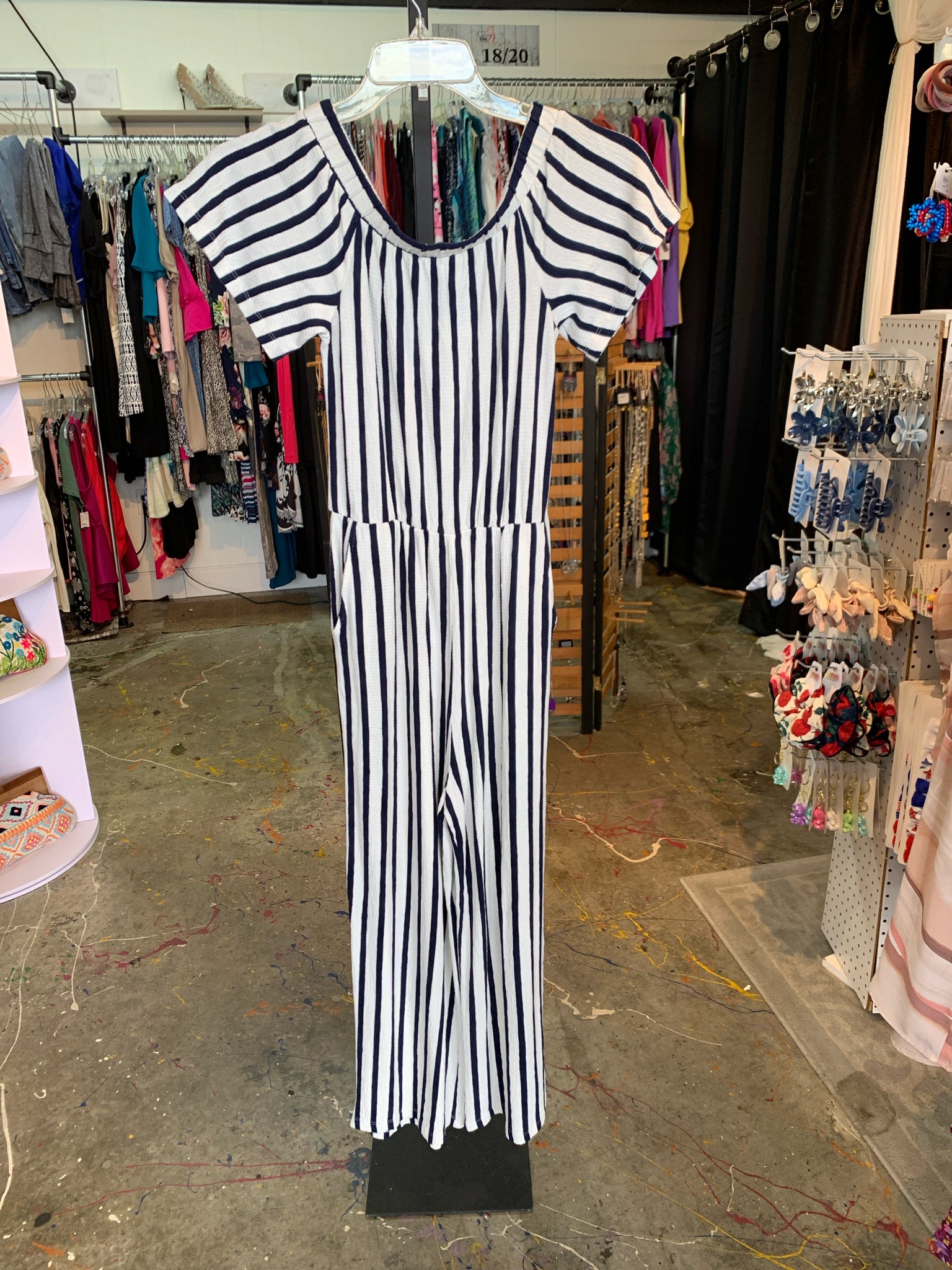 Love Tree Womens Sets/Rompers Size L Romper