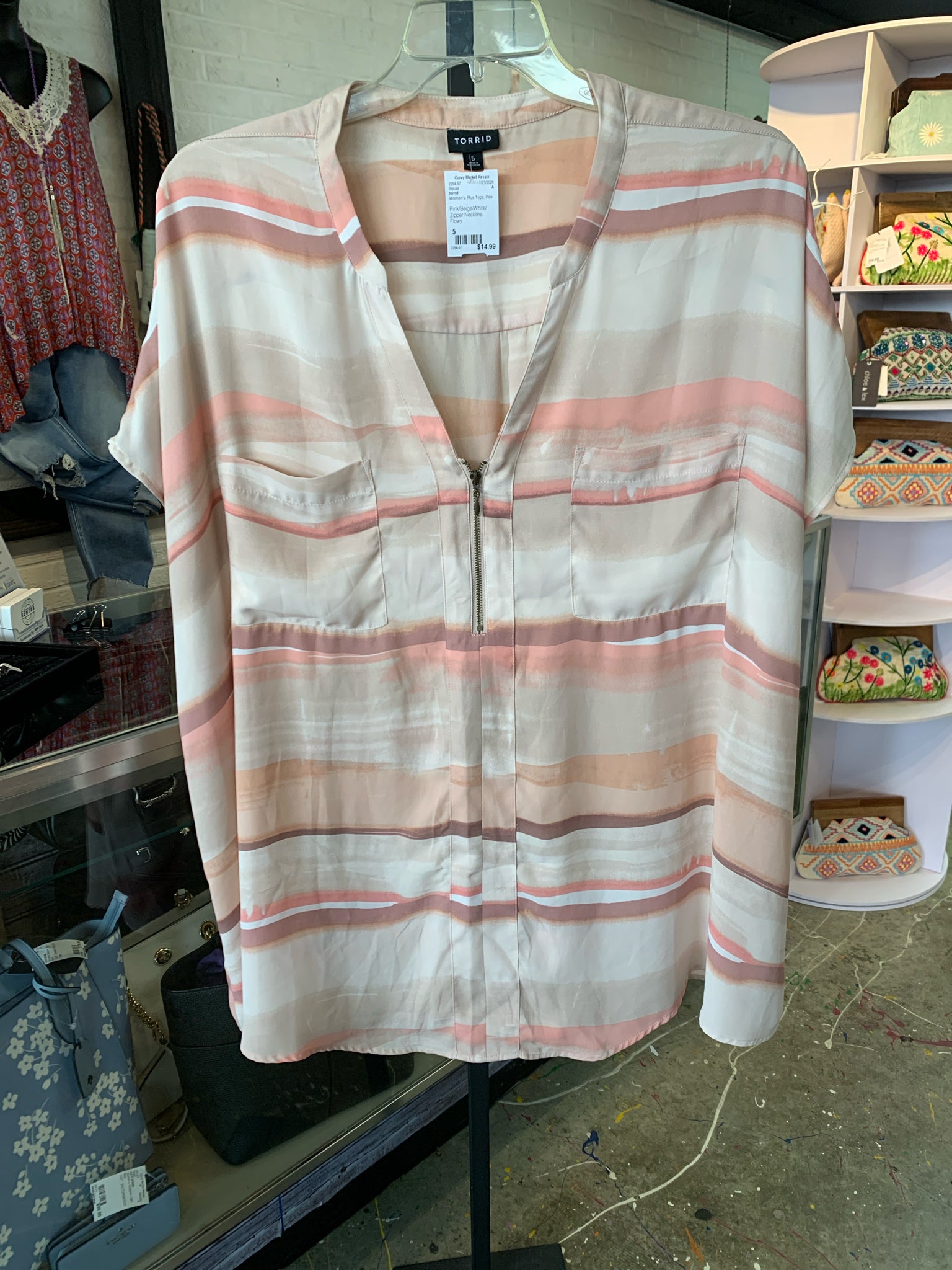torrid Plus Tops Size 5 Blouse