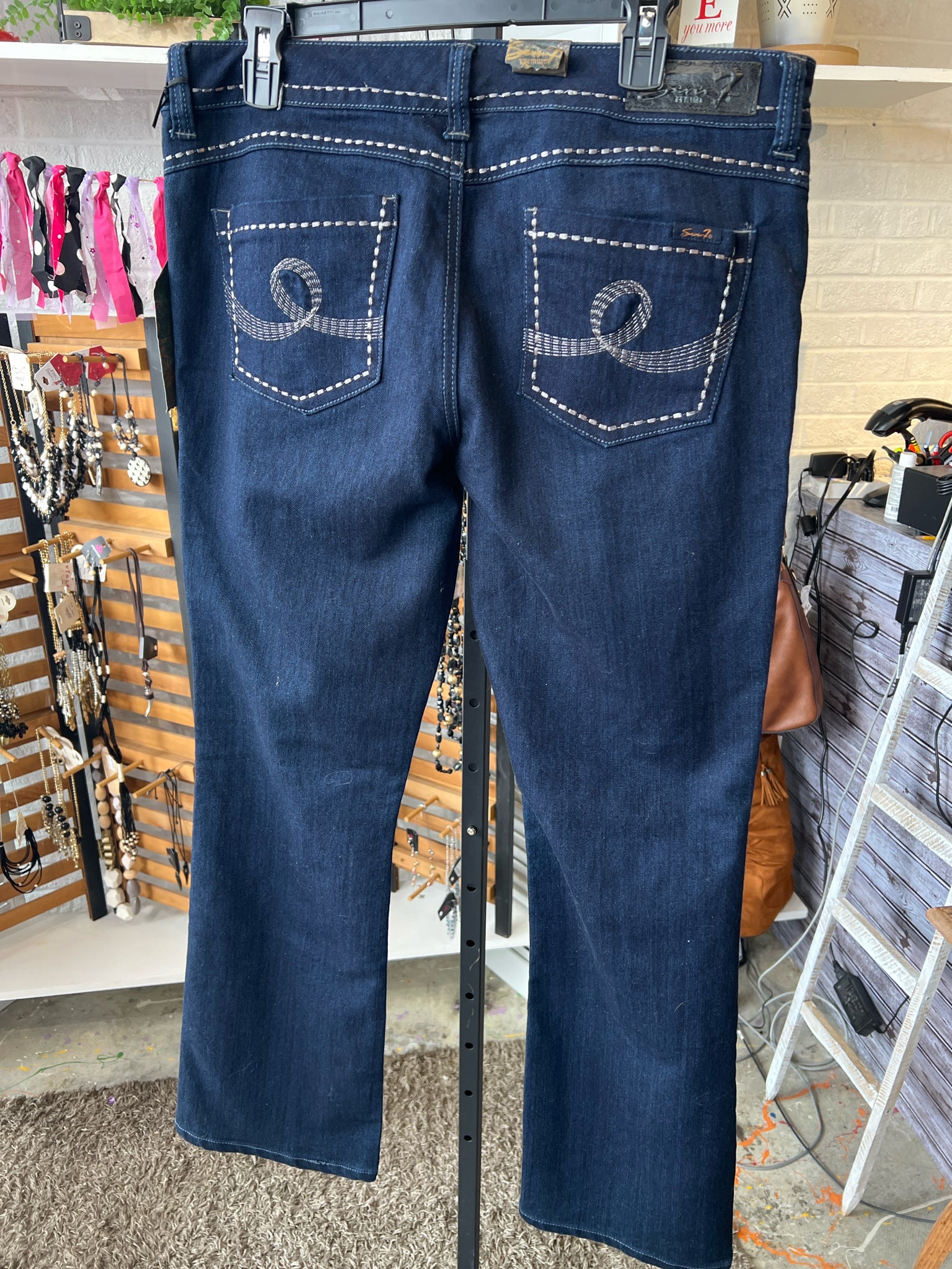 Seven7 Plus Bottoms Size 32 Jeans