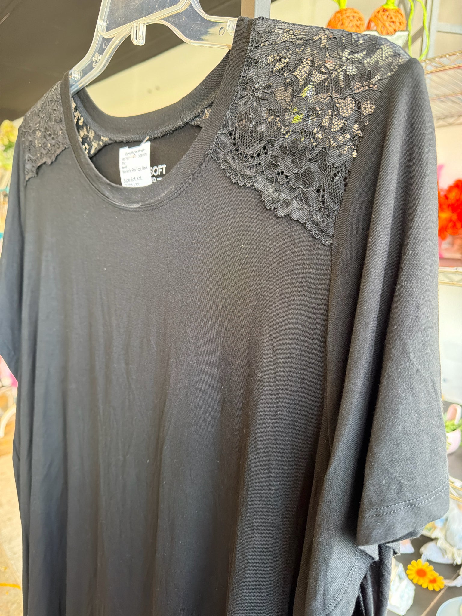 torrid Plus Tops Size 4 Shirt