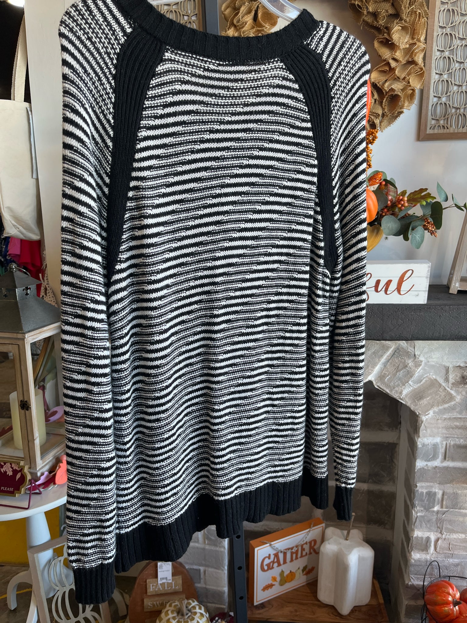 Lane Bryant Plus Tops Size 14/16 Sweater