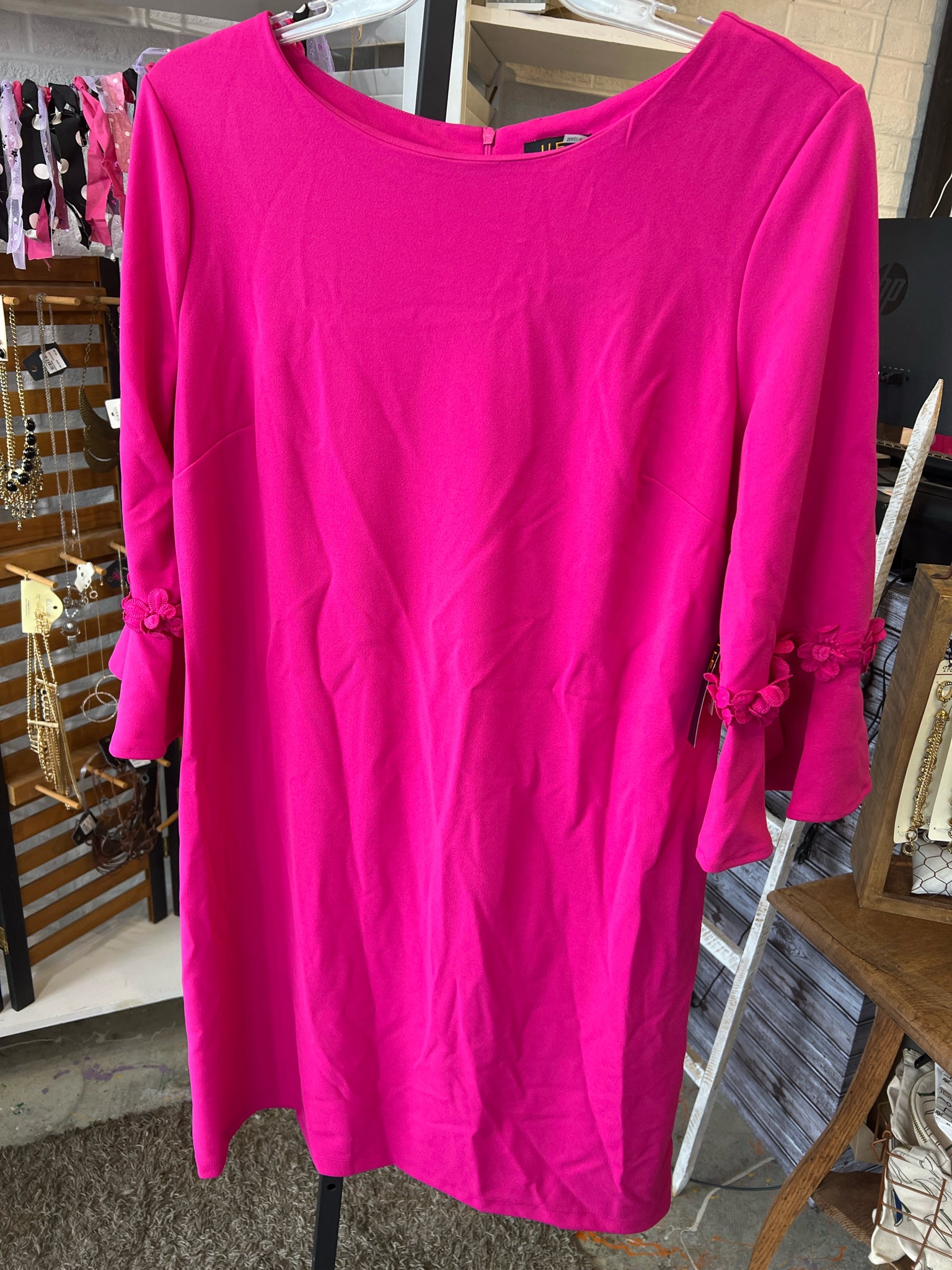 Ile New York Plus Dresses Size 16 Dress