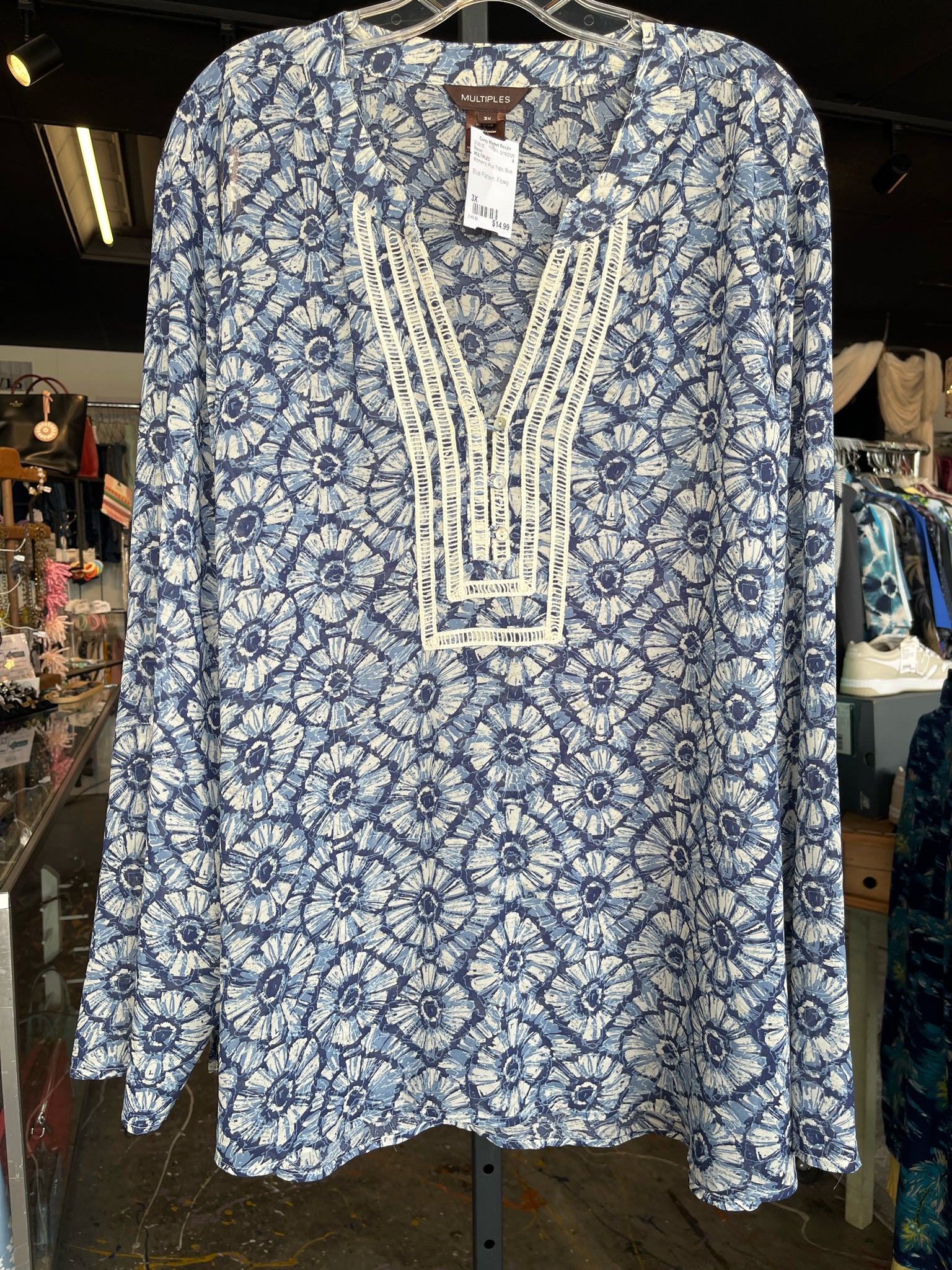 MULTIPLES Plus Tops Size 3X Blouse