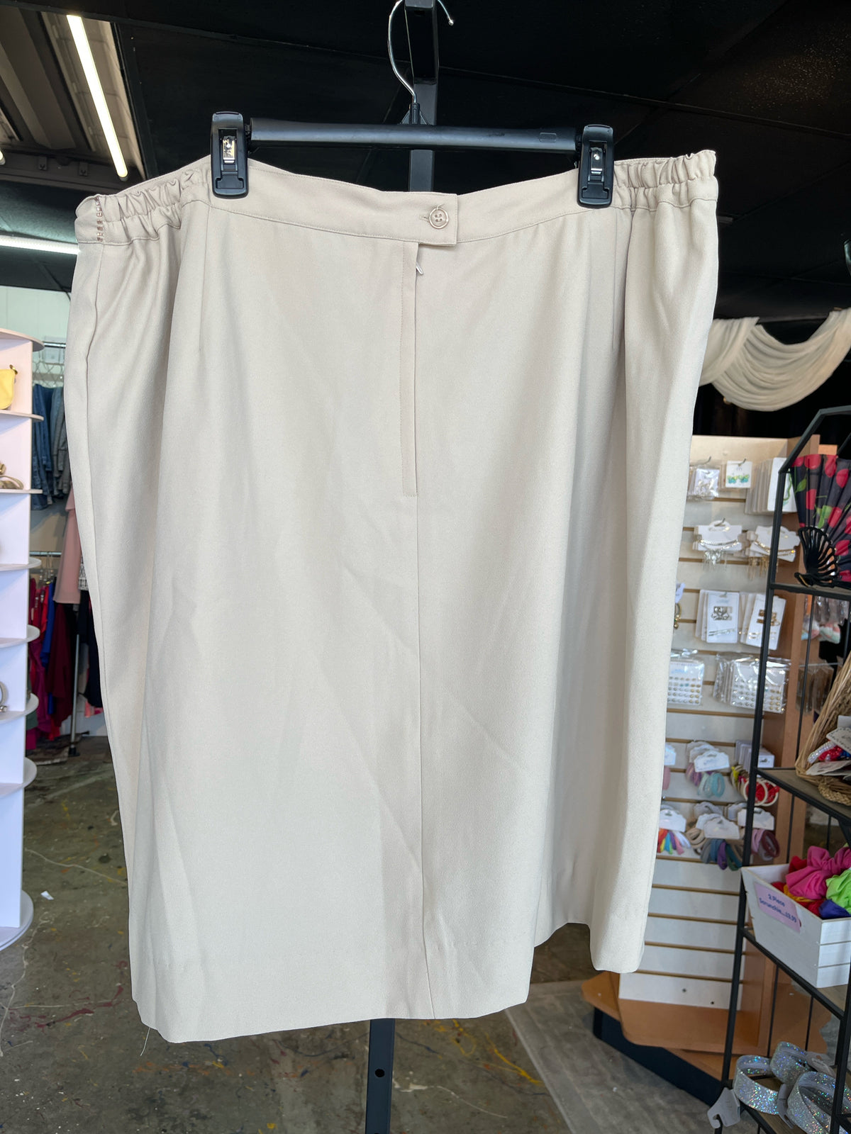 No Brand Plus Bottoms Size 24 Skirt