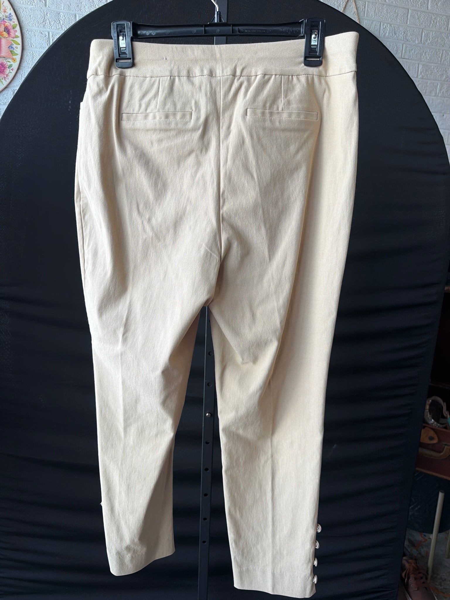 Chicos Womens Bottoms Size 1.5R Pants