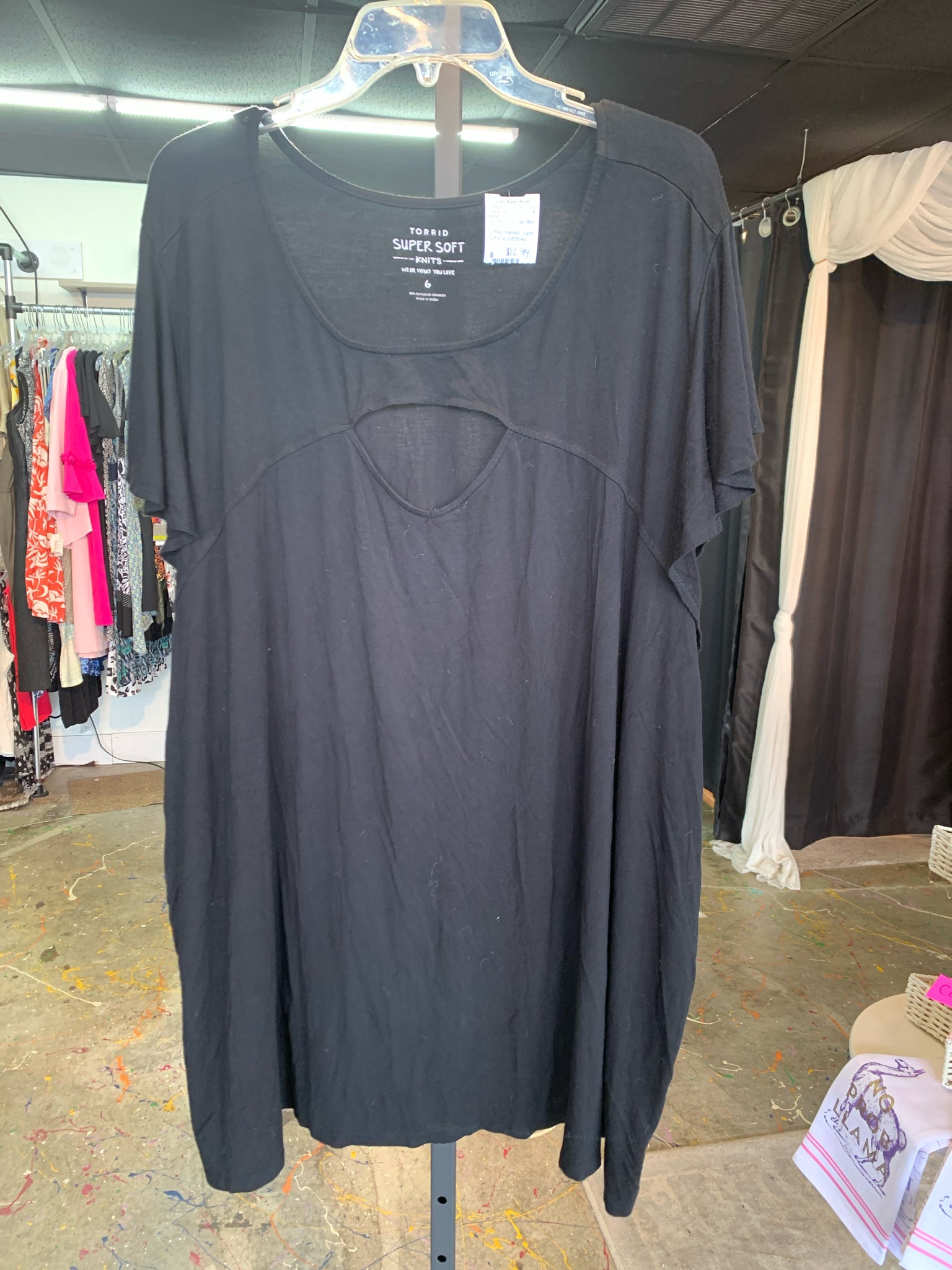 torrid Plus Tops Size 6 Casual Top