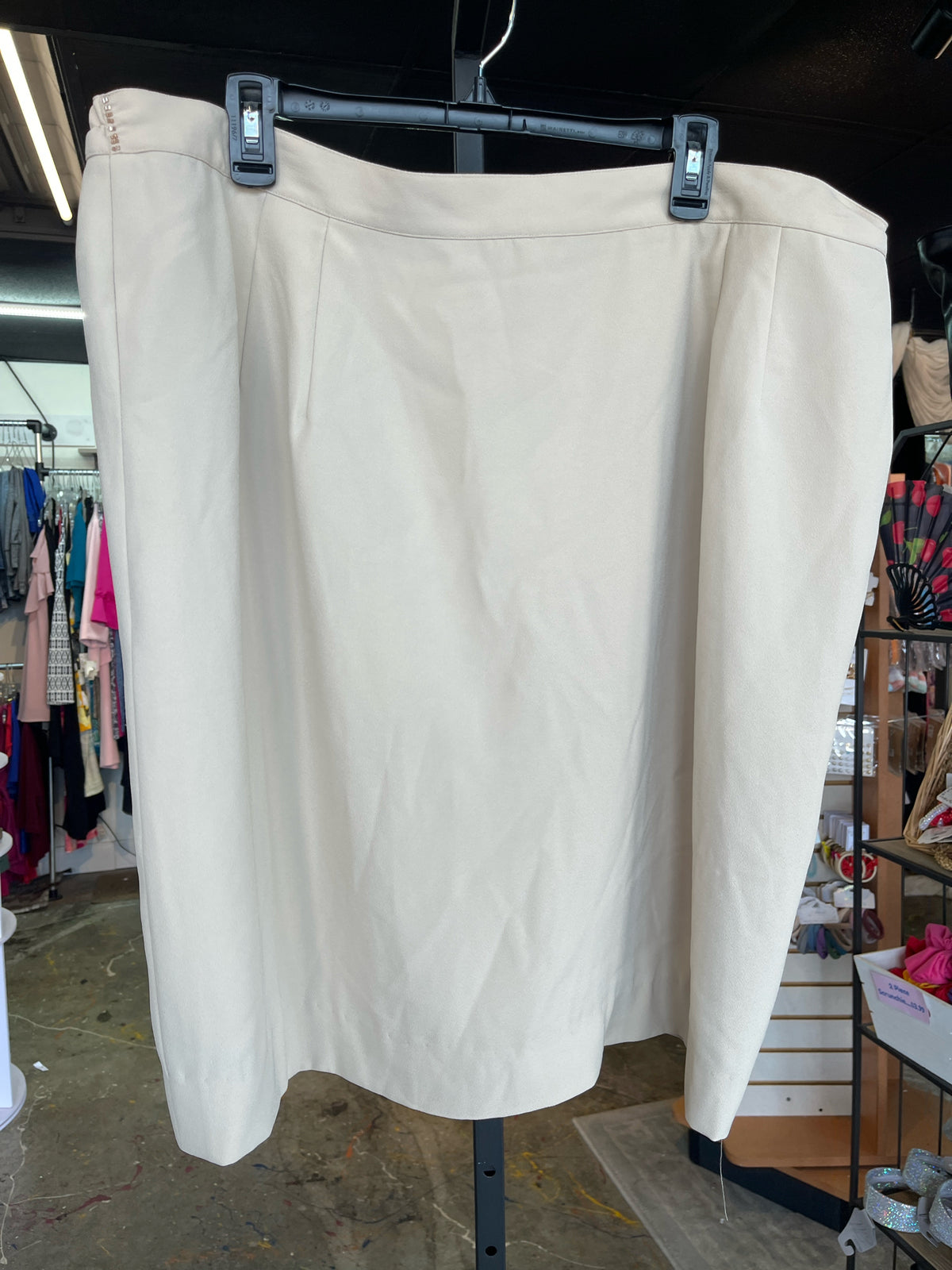 No Brand Plus Bottoms Size 24 Skirt