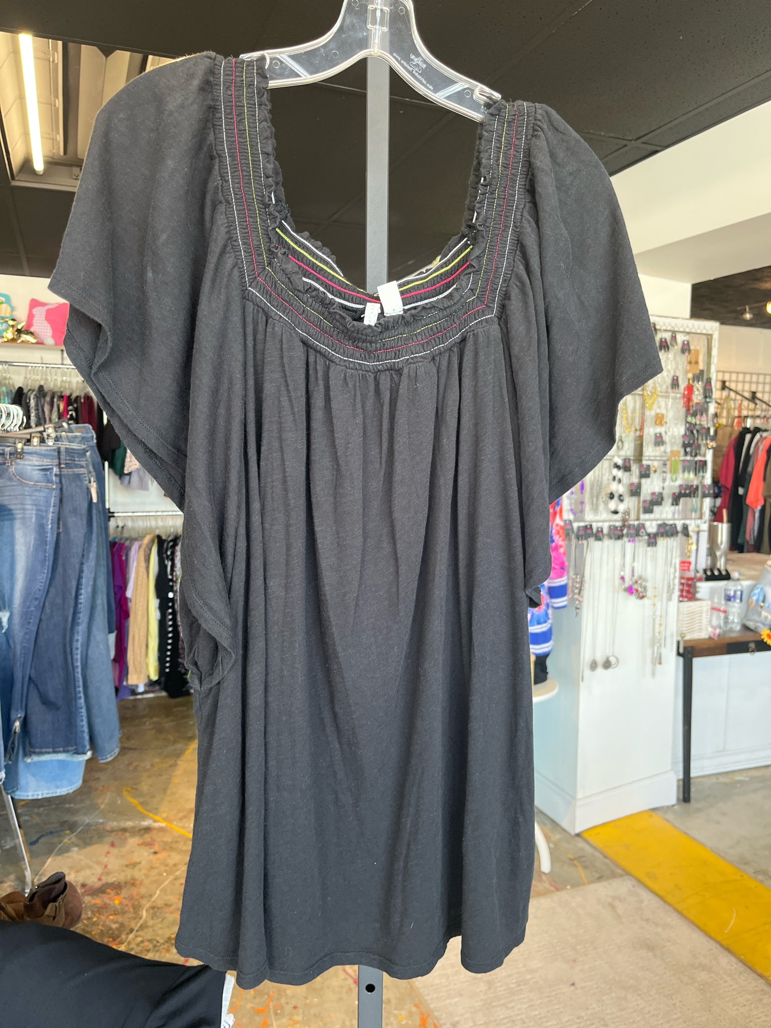 EST 1946 Plus Tops Size 22/24 Blouse