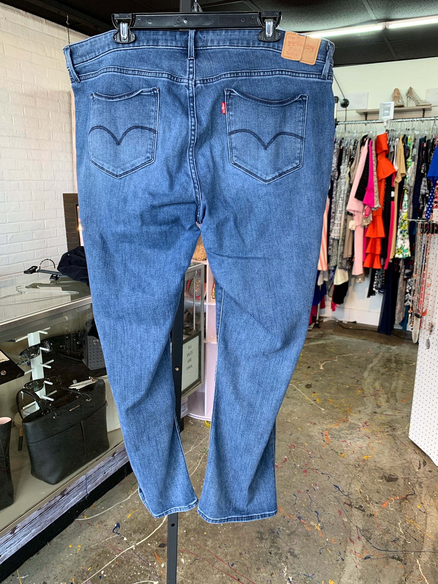 levis Plus Bottoms Size 24W Jeans