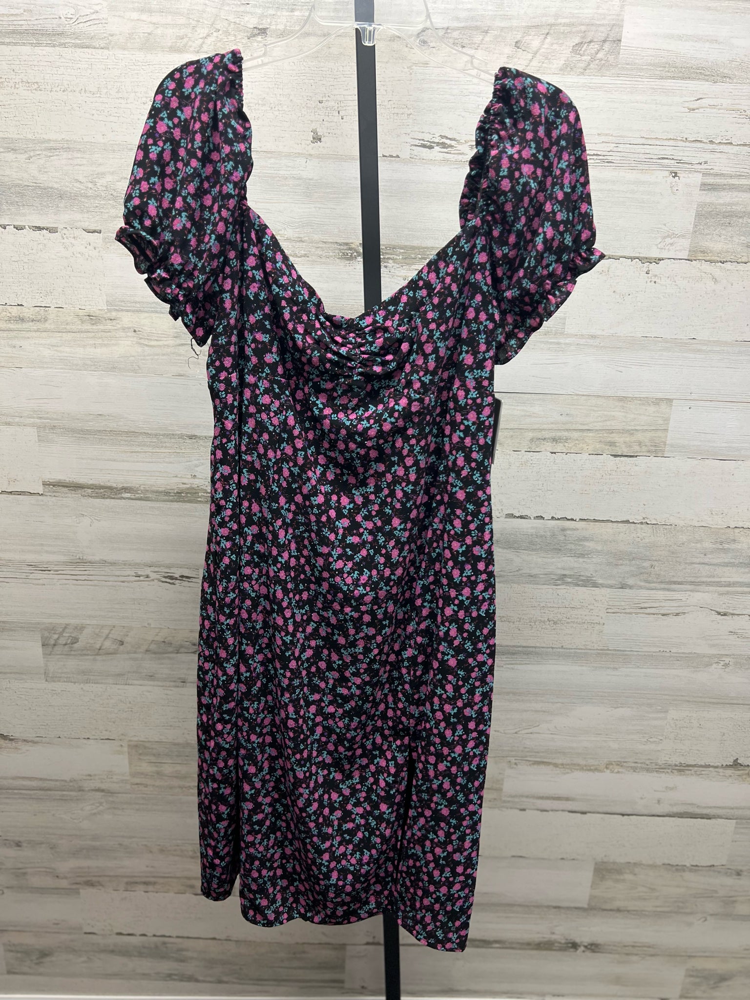 Size XXL City Triangles. Dress