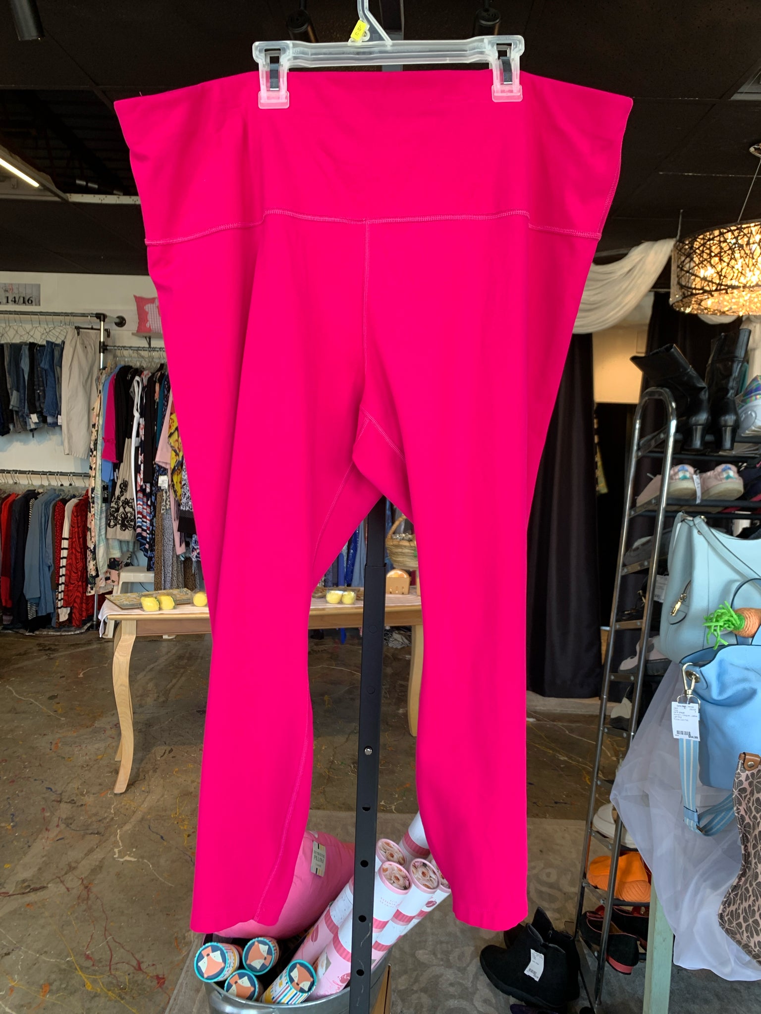 NIKE Plus Bottoms 3X ATHLETIC WEAR-WOMEN'S