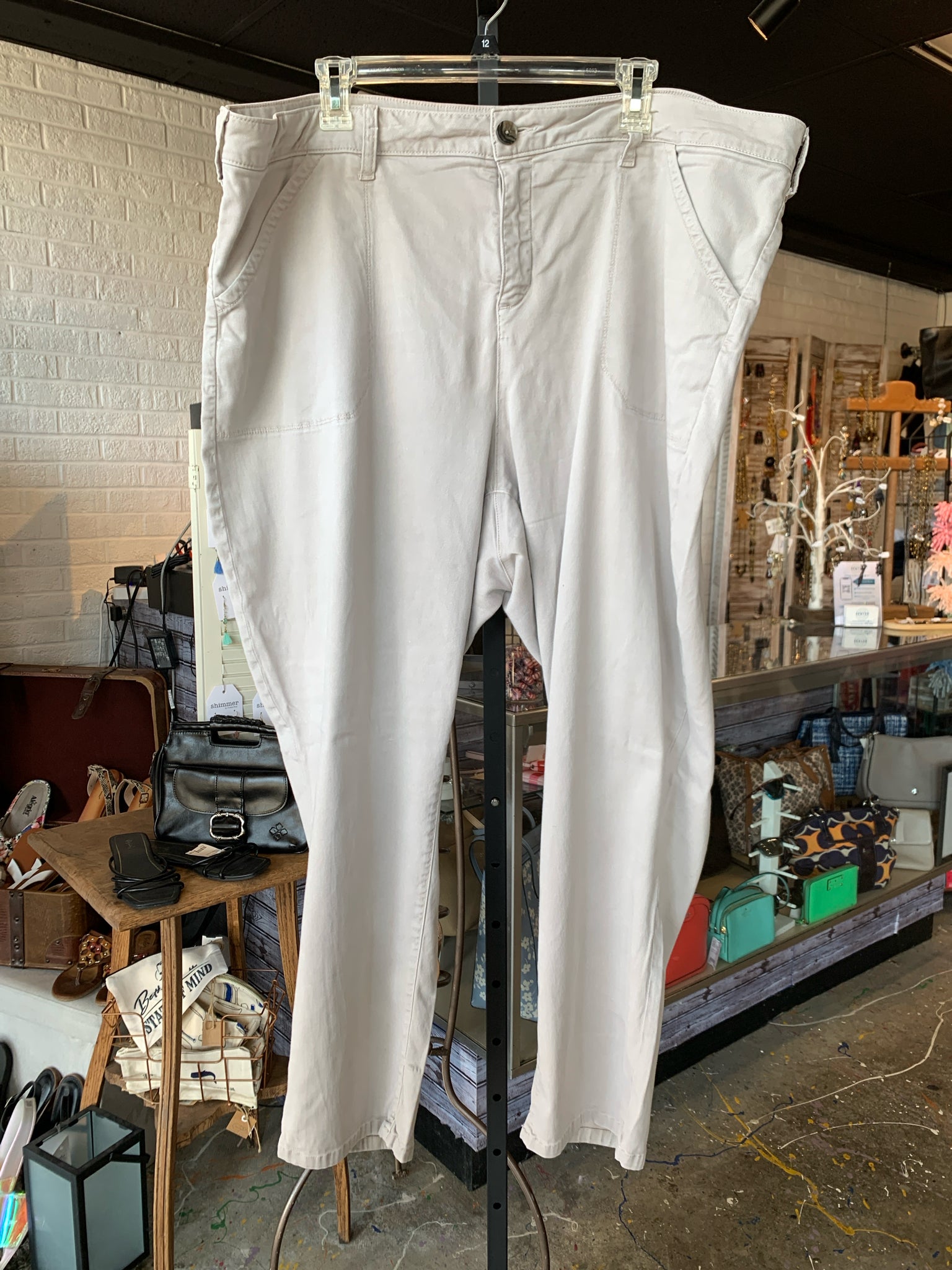 NYDJ Plus Bottoms Size 22W Pants
