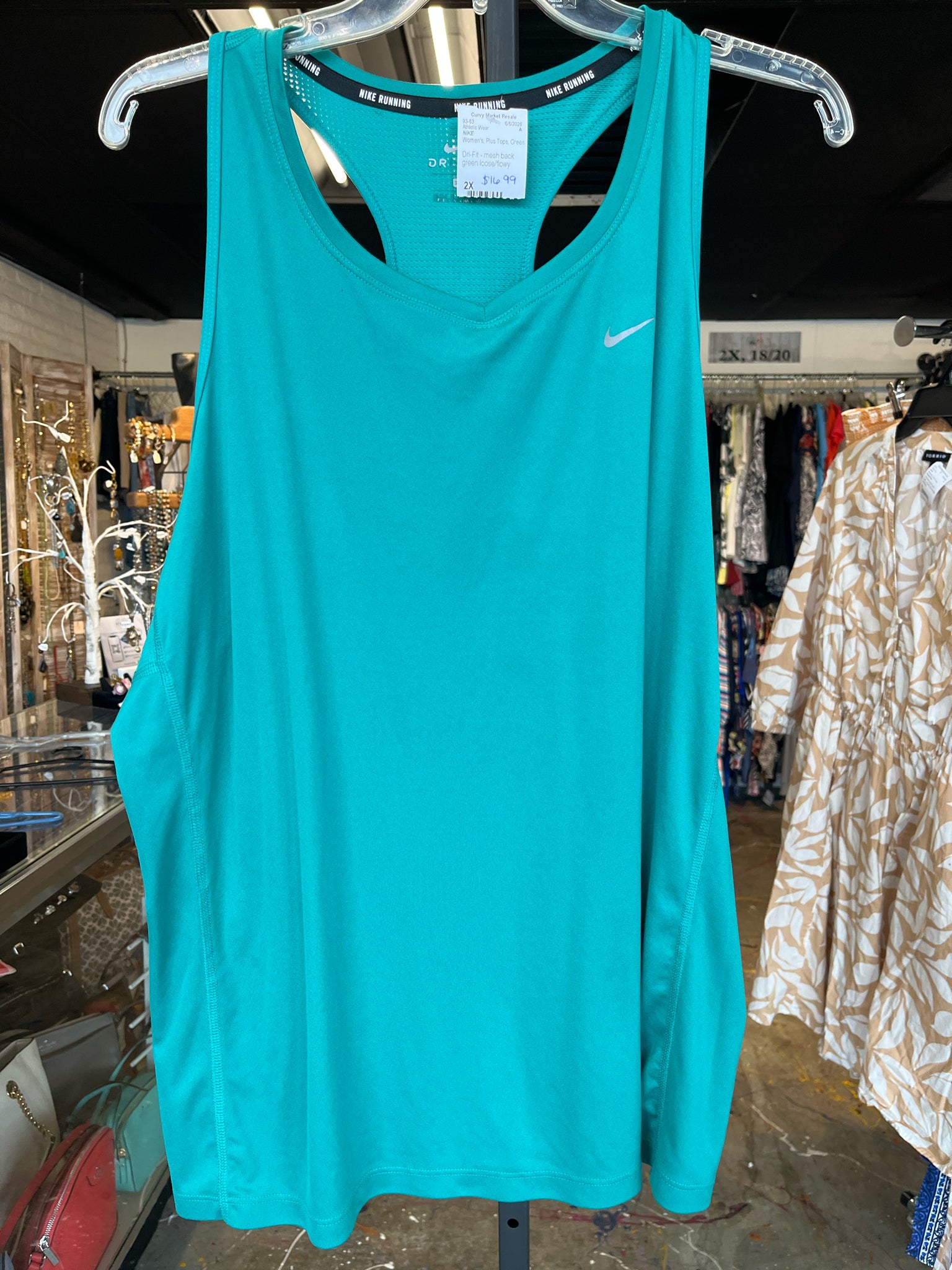 NIKE Plus Tops Size 2X Athletic Wear