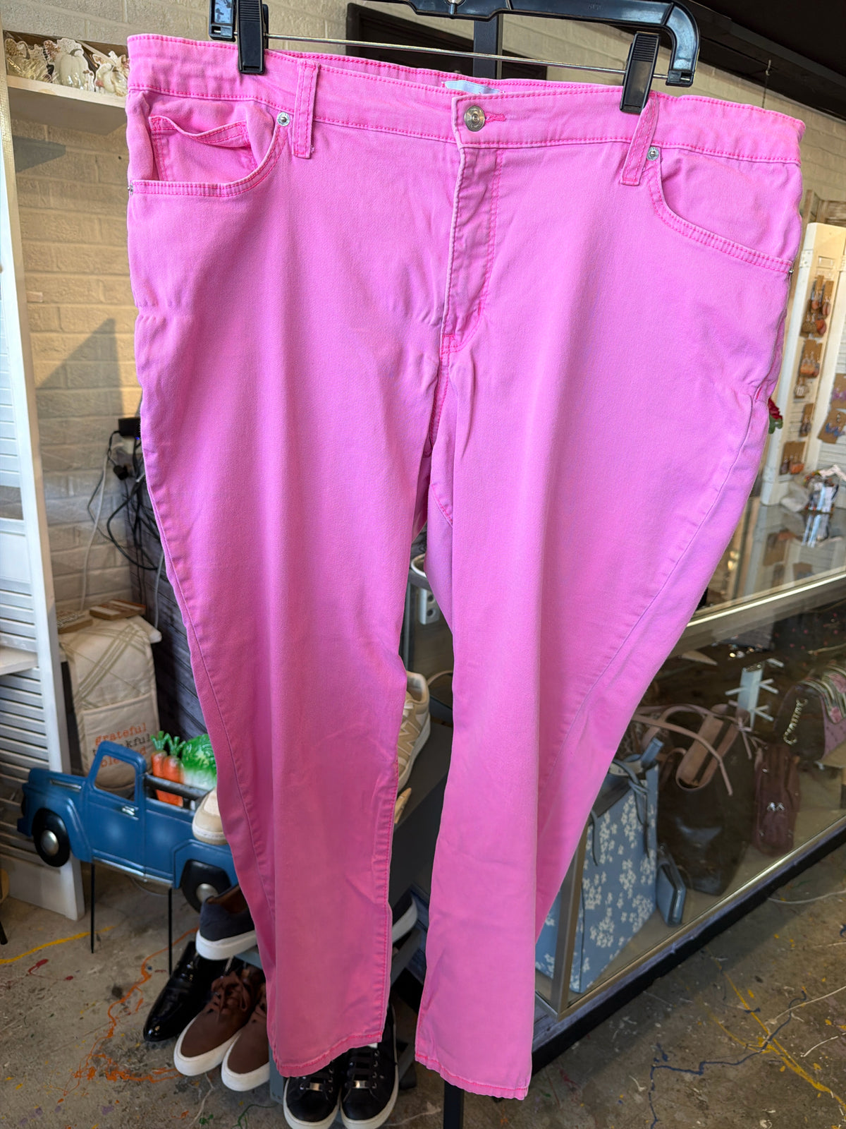 Crown & Ivy Plus Bottoms Size 18W Jeans