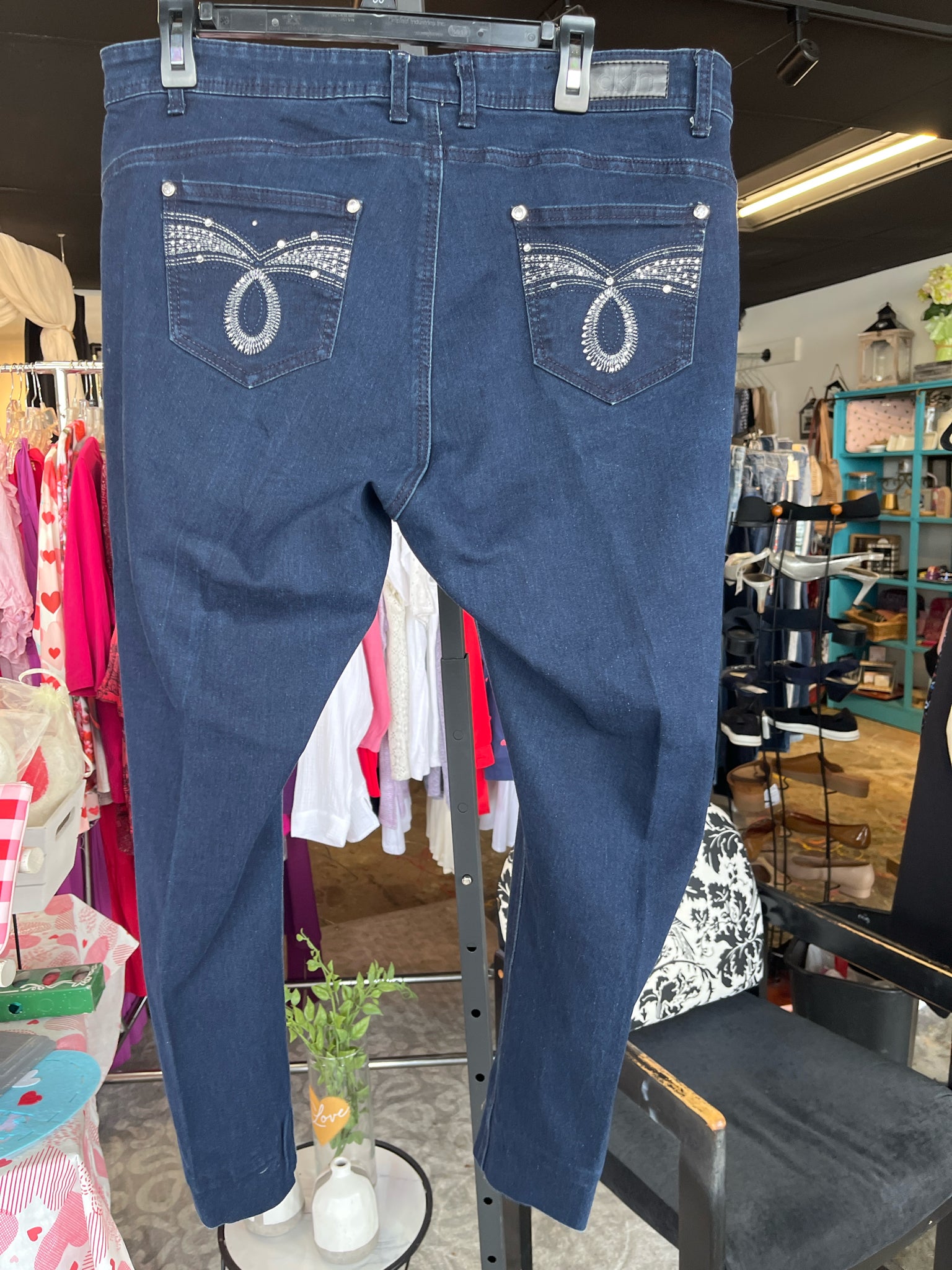 Dkin Plus Bottoms Size 20W Jeans