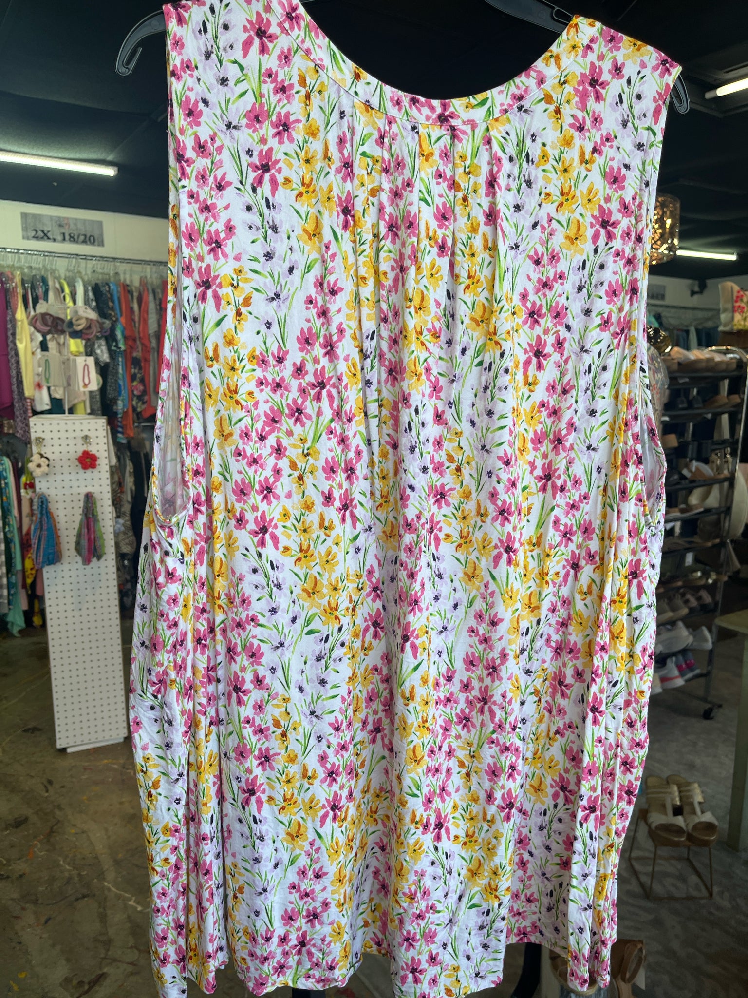 Crown & Ivy Plus Tops Size 4X Blouse