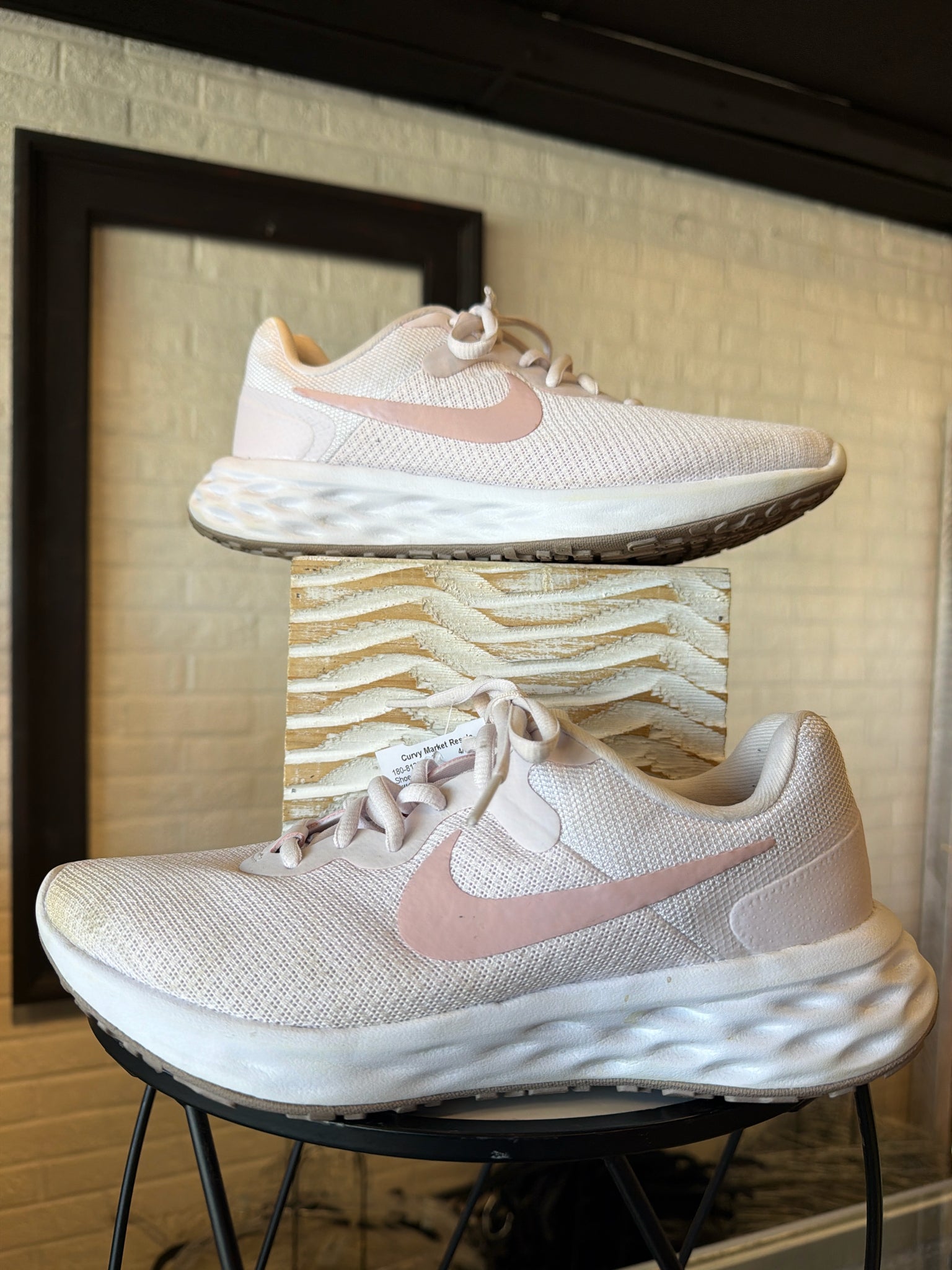 NIKE Shoes/Footwear 7 Shoes