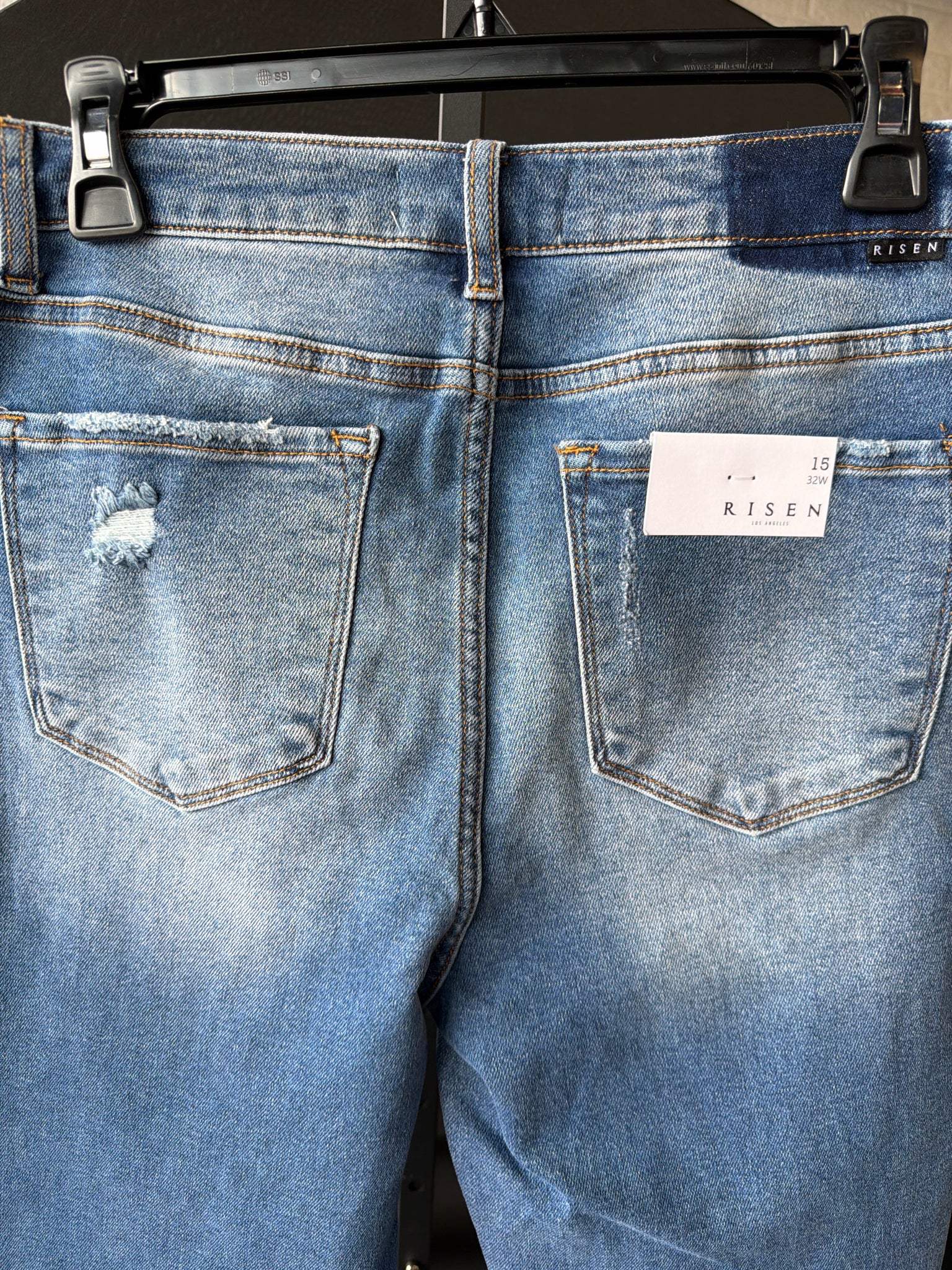 Risen Womens Bottoms Size 15/32 Jeans