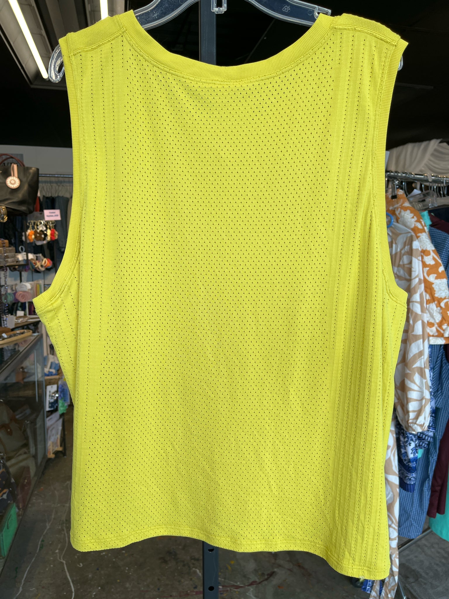 LULULEMON Womens Tops Size 14 Athletic Wear