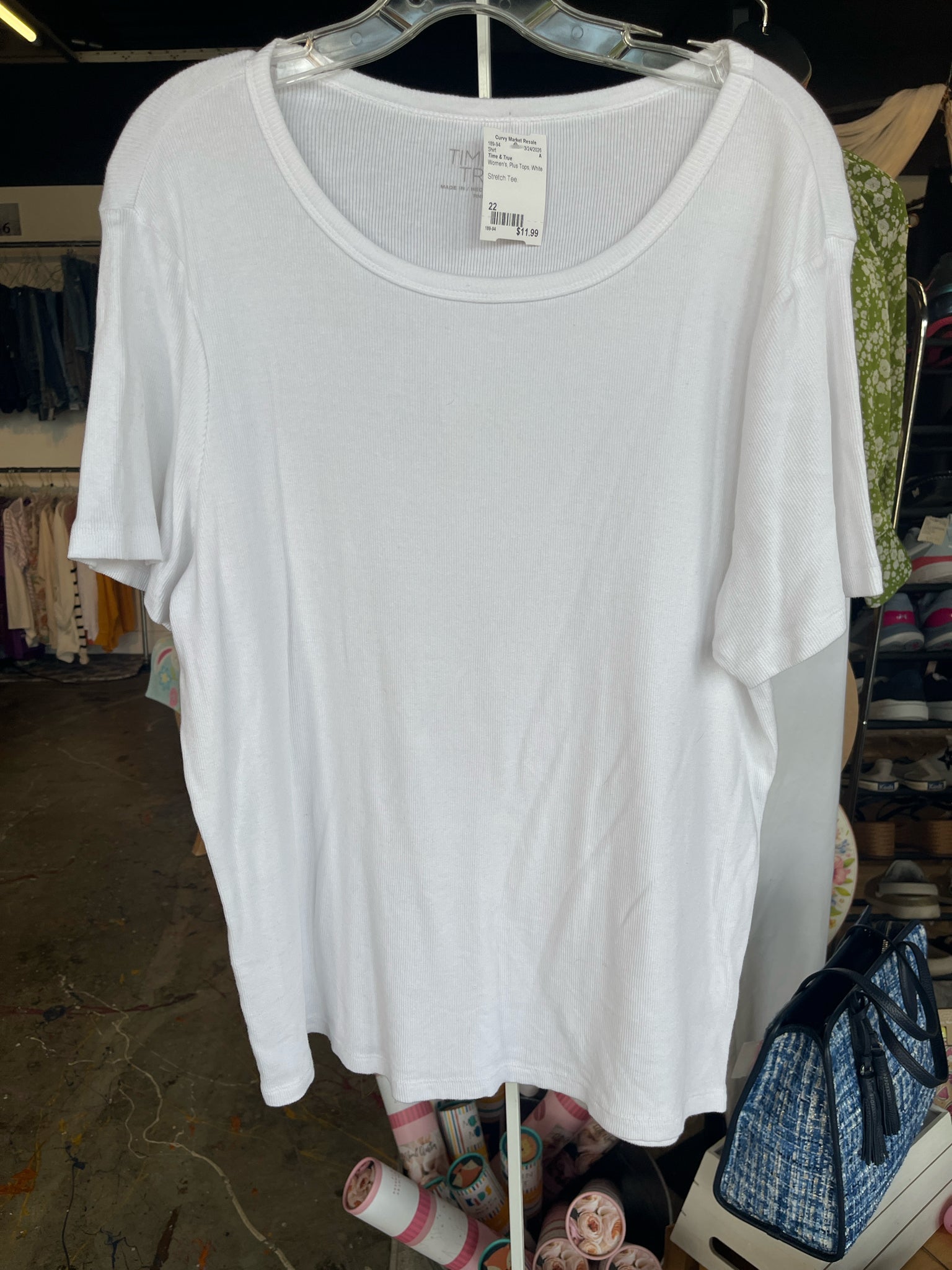 Time & True Plus Tops Size 22 Shirt