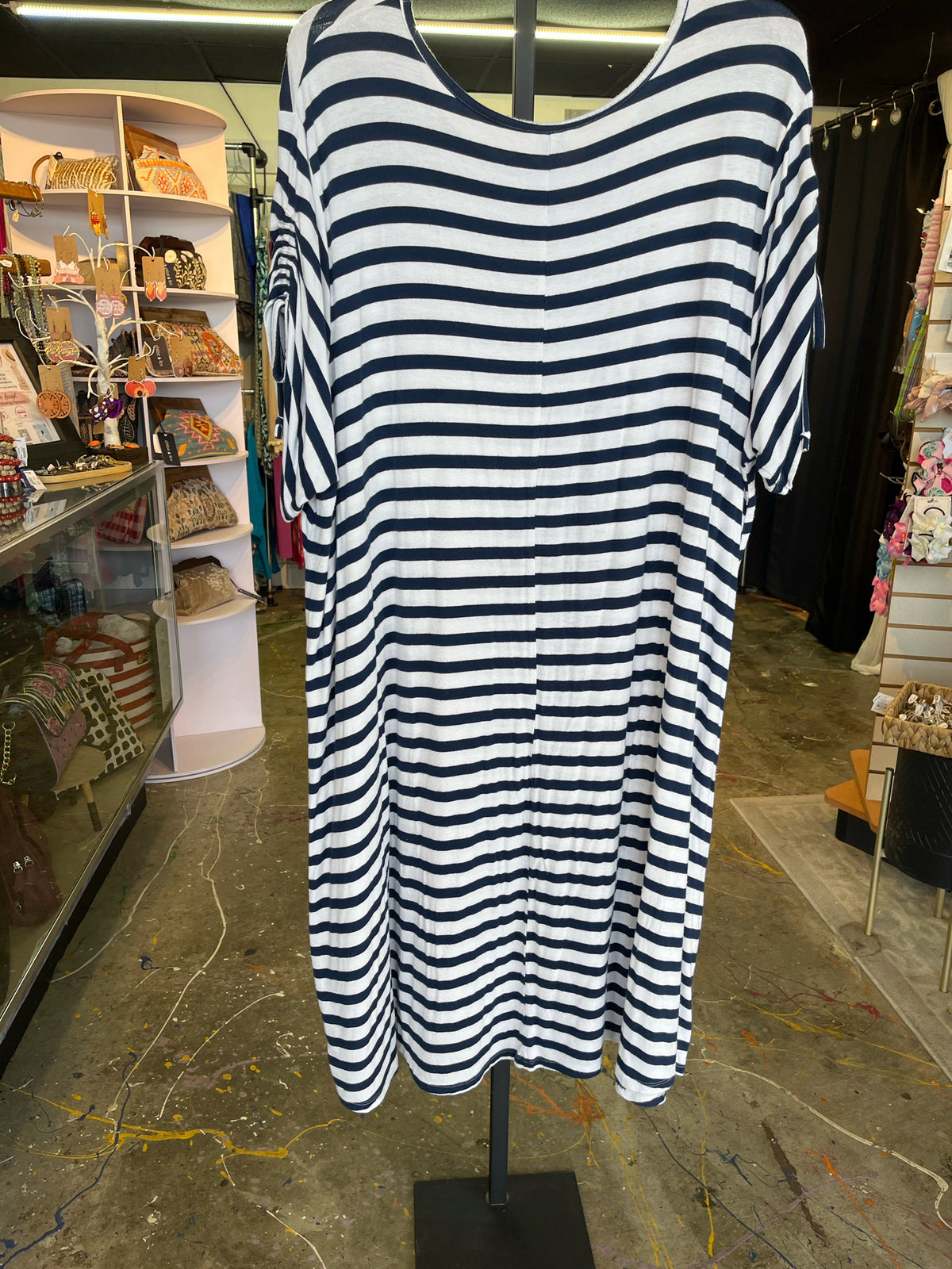 Terra & Sky Plus Dresses Size 32/34 Dress