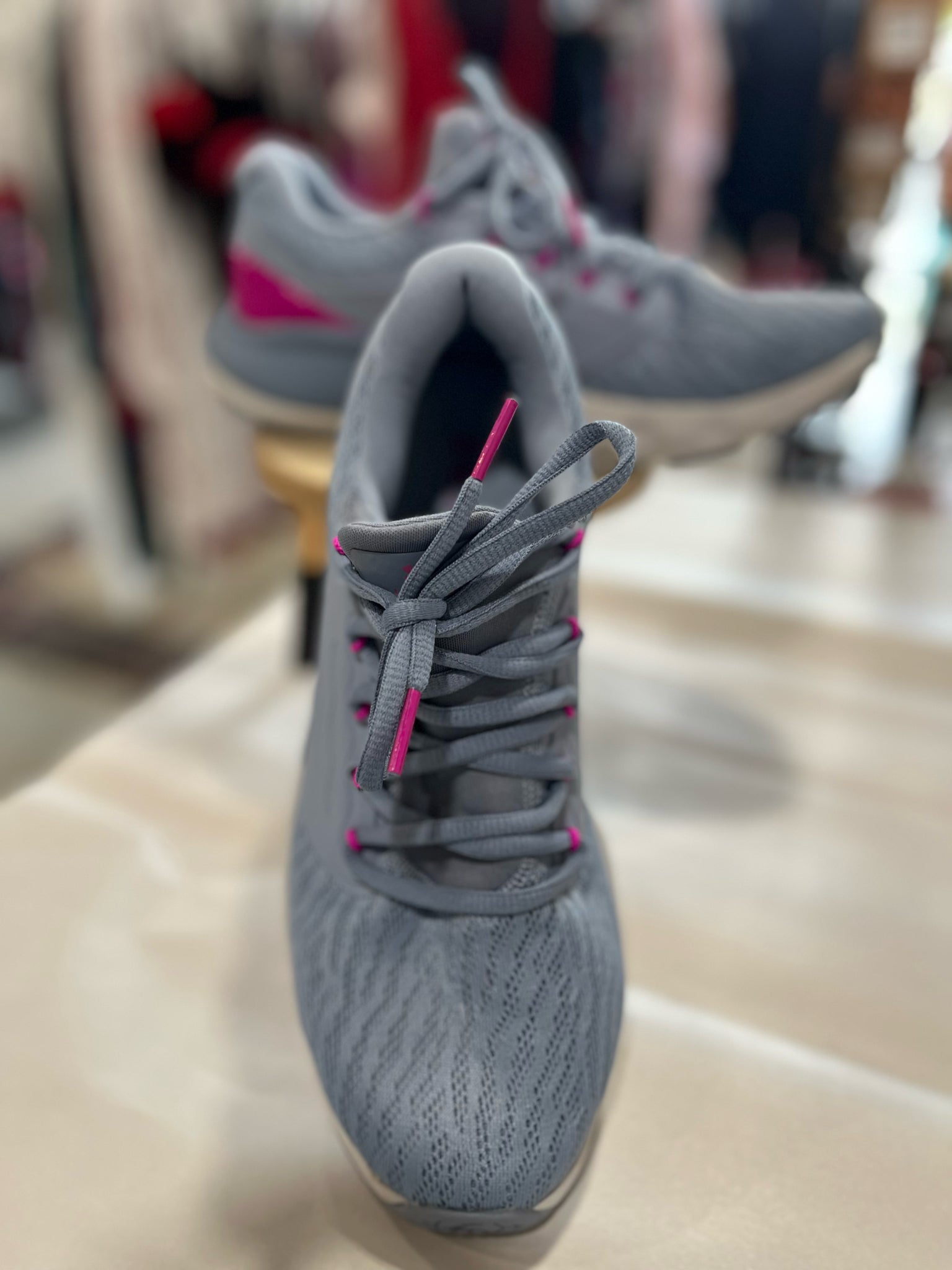 9 UNDER ARMOUR SHOES