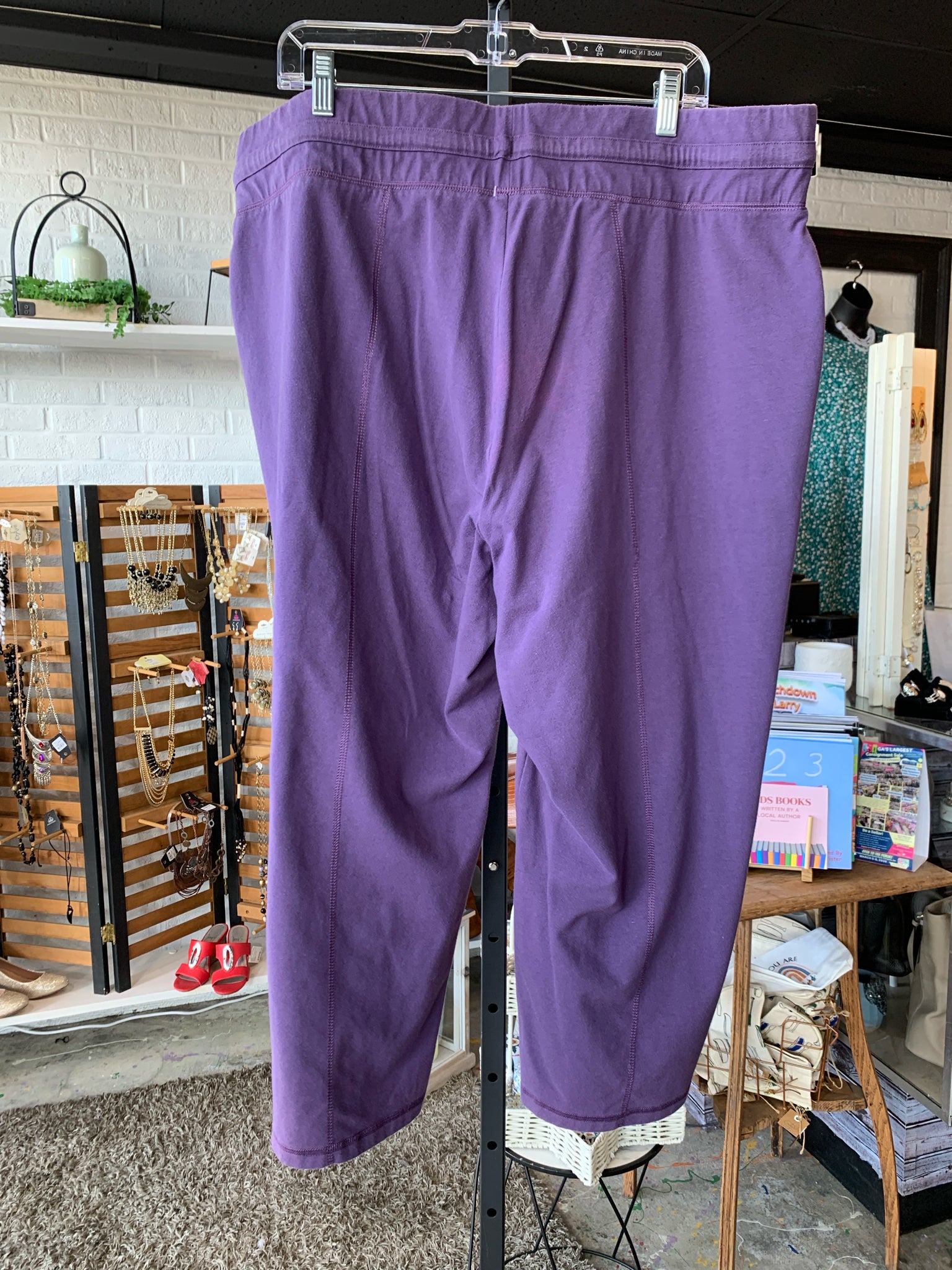 Bold Spirit Plus Bottoms Size 20/22 Pants