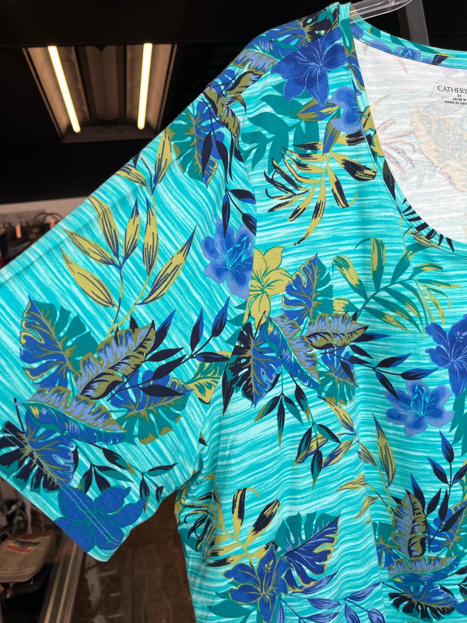 Catherines Plus Tops Size 26/28 Shirt