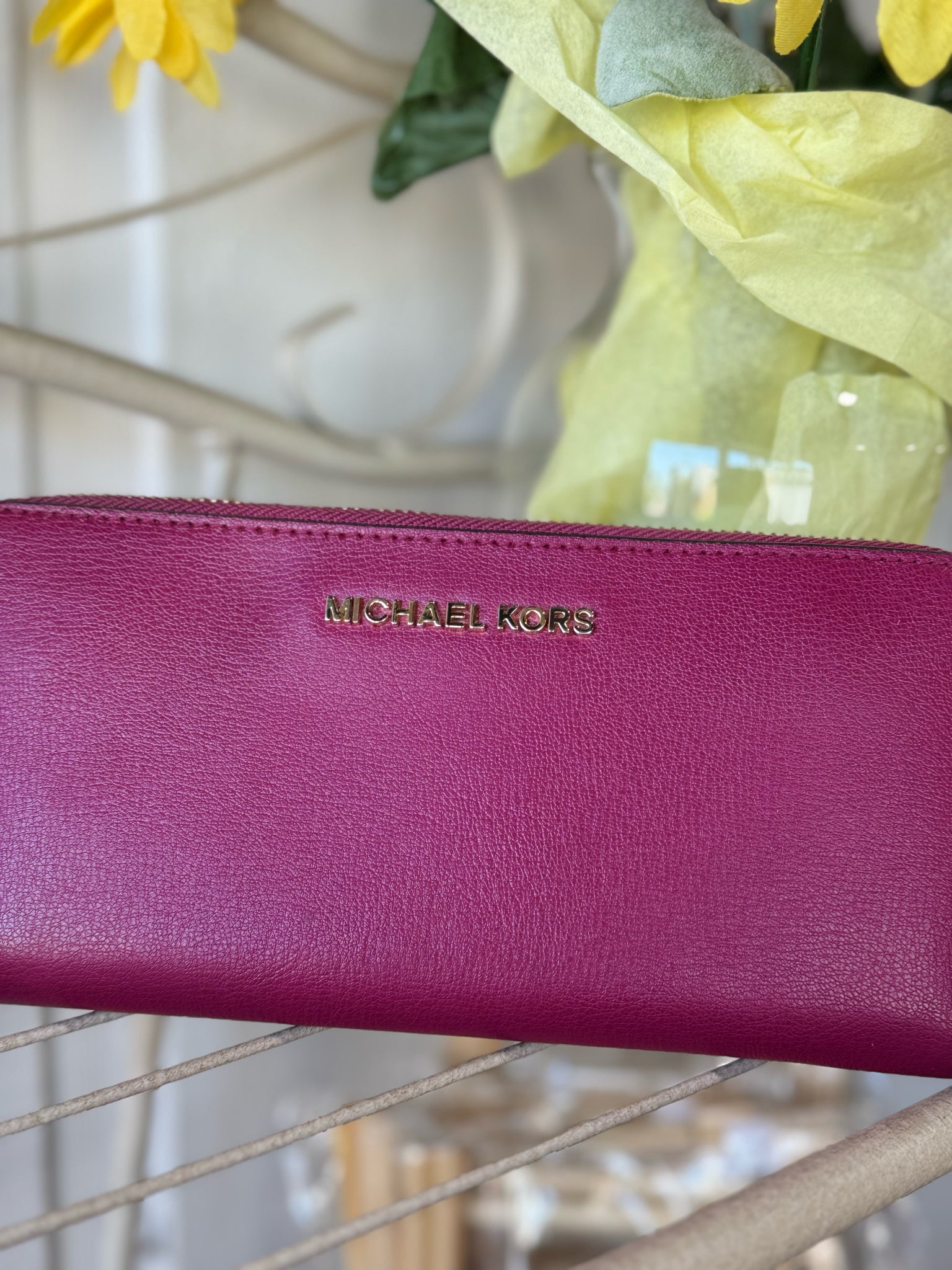 Michael Kors Wine Wallet