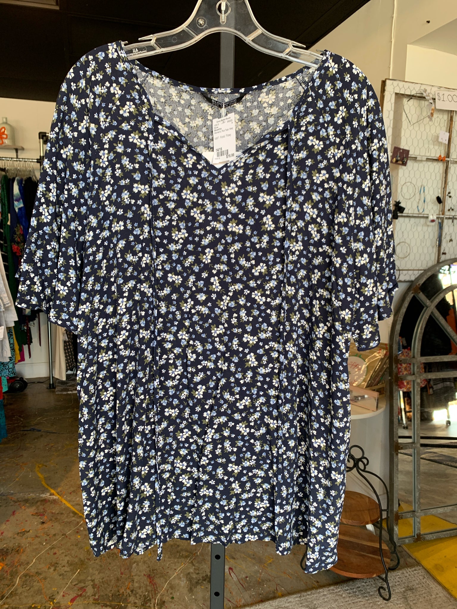 BloomChic Plus Tops Size 14/16 Blouse