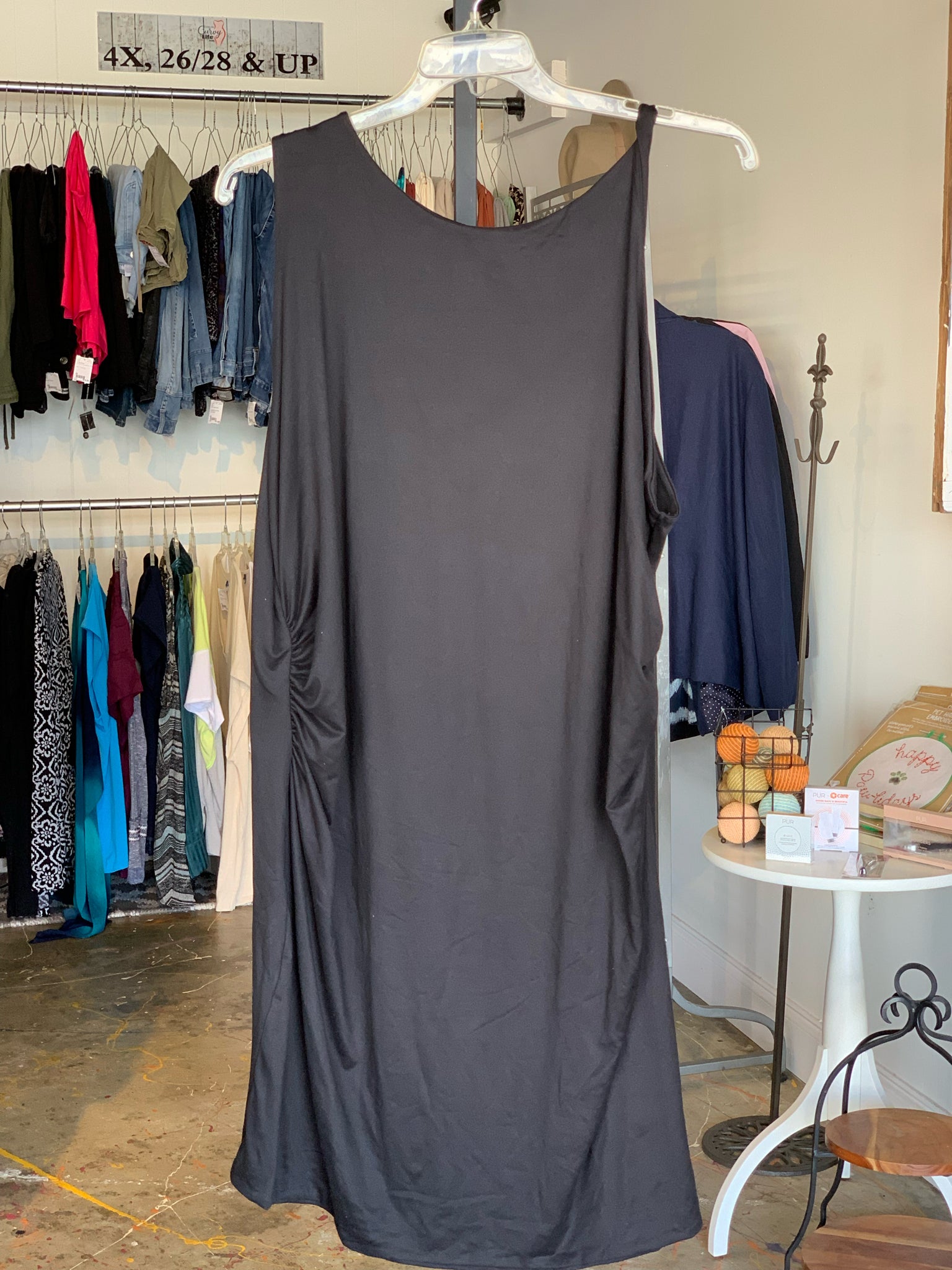 PrettyLittleThing Plus Dresses Size 26 Dress