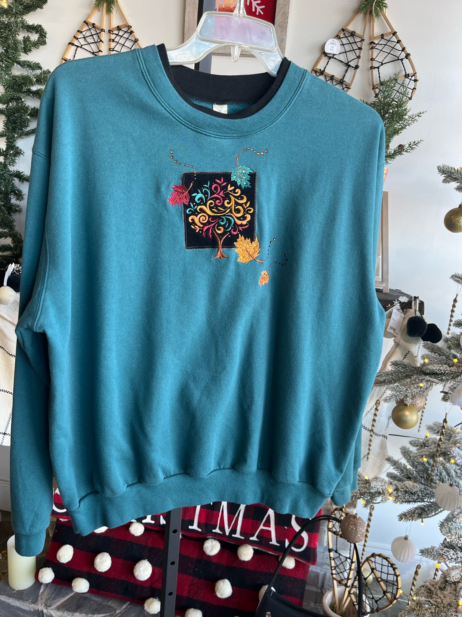 decorated originals Plus Outerwear Size 2X Sweatshirt