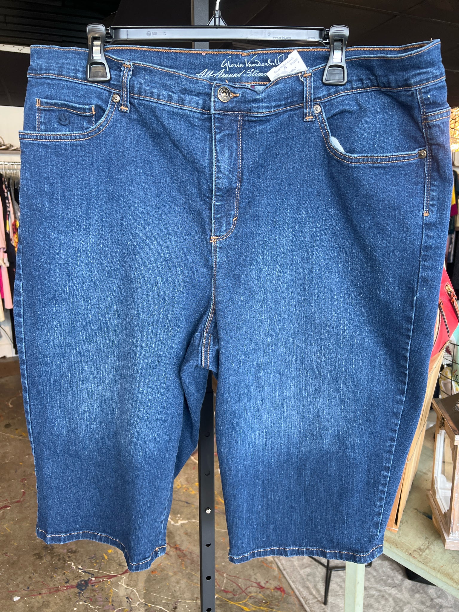 GLORIA VANDERBILT Plus Bottoms Size 20W Shorts