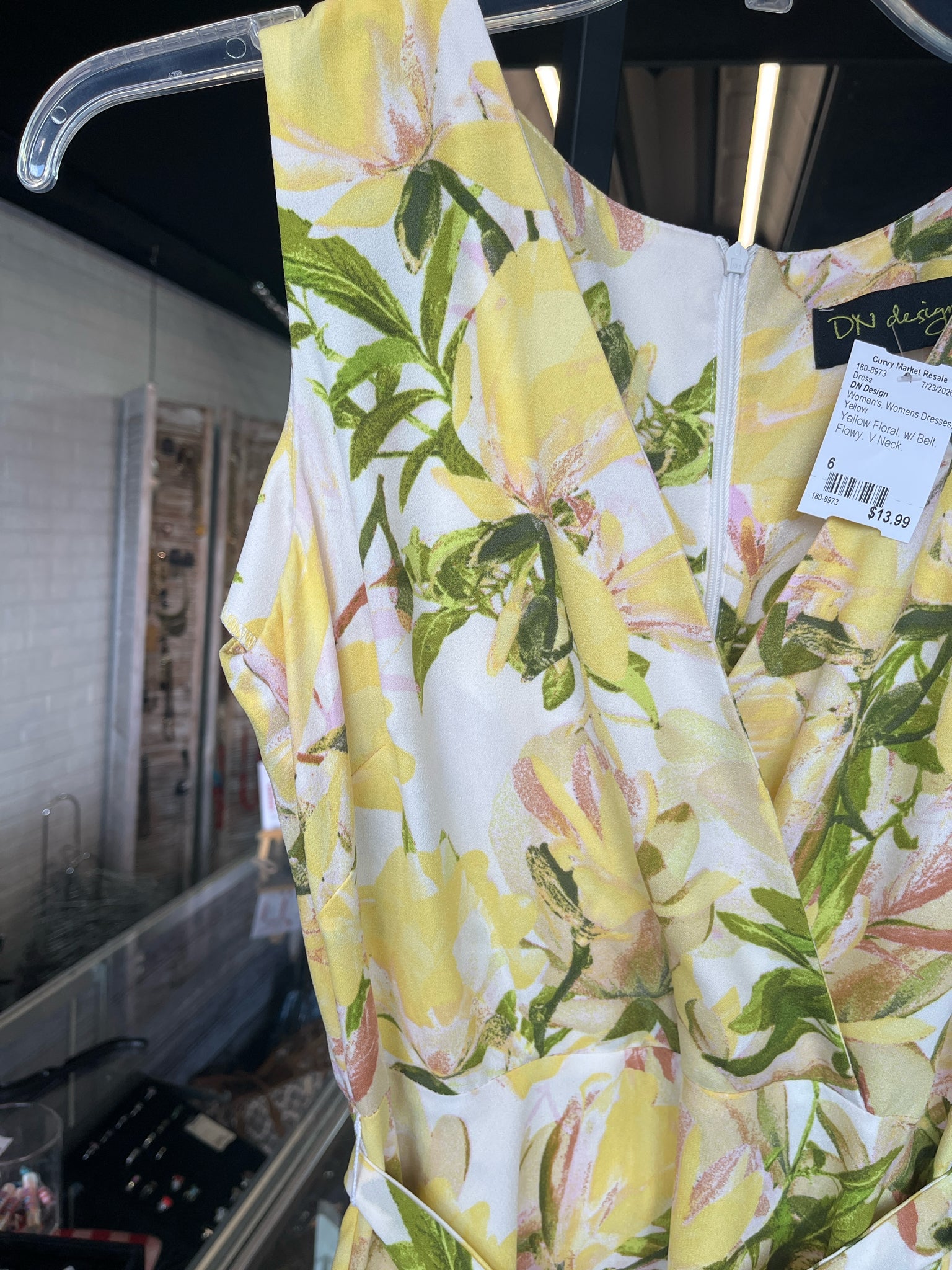 DN Design Womens Dresses Size 6 Dress