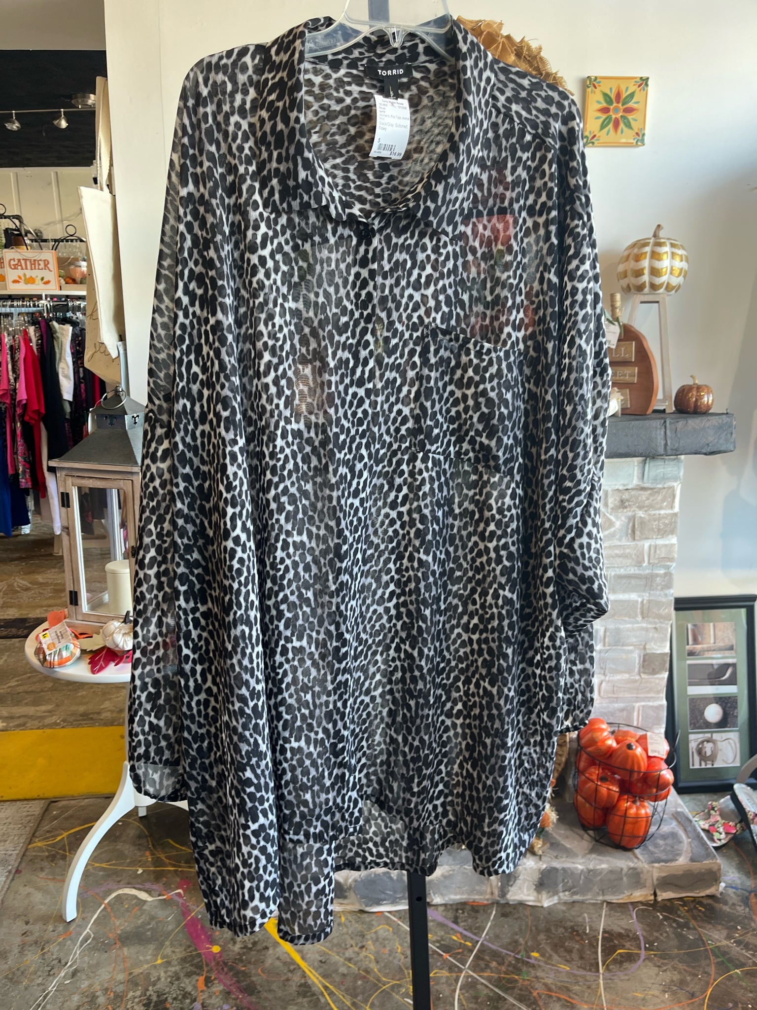 torrid Plus Tops Size 5 Blouse