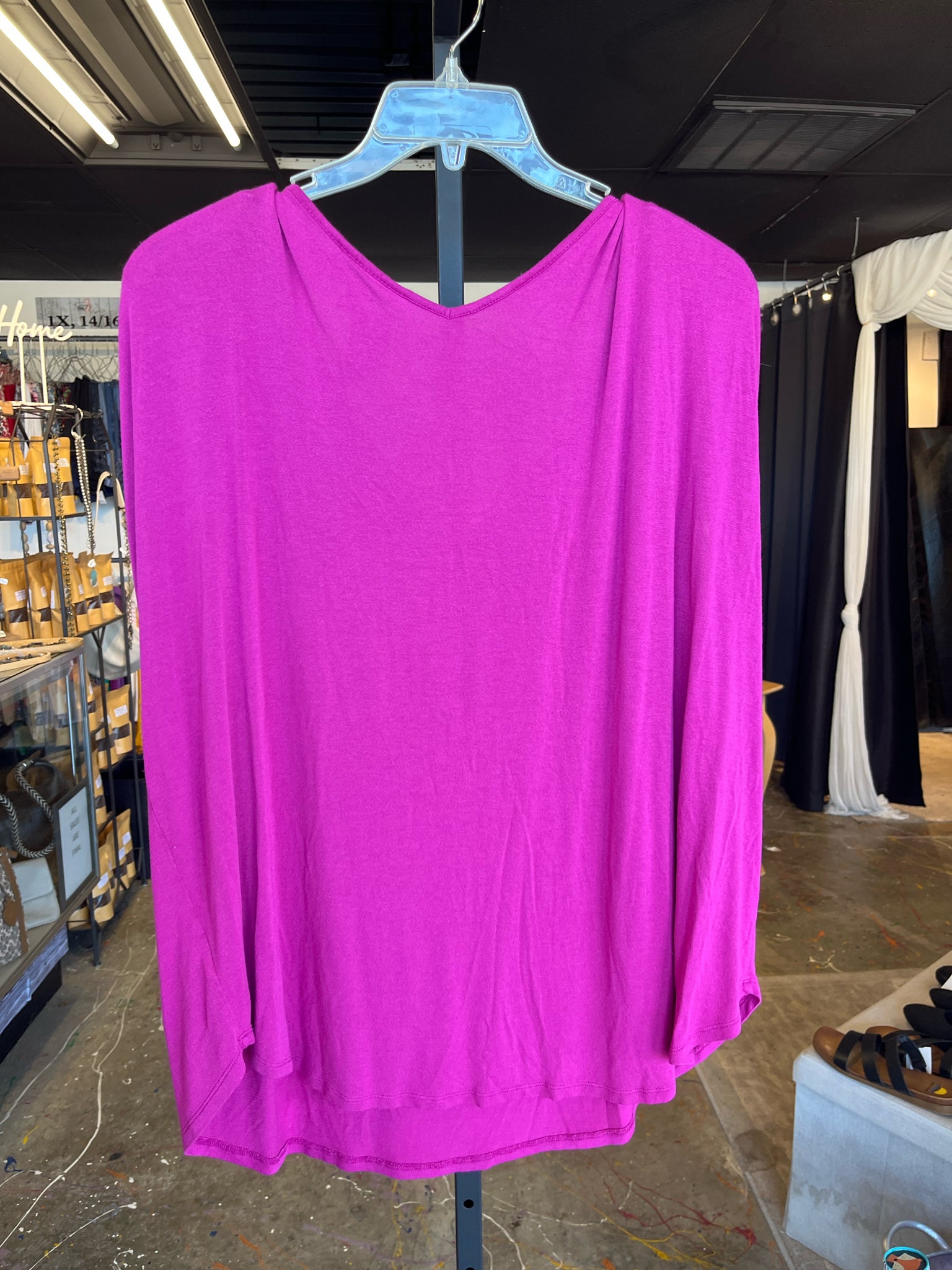 Time & True Plus Tops Size 22 Shirt