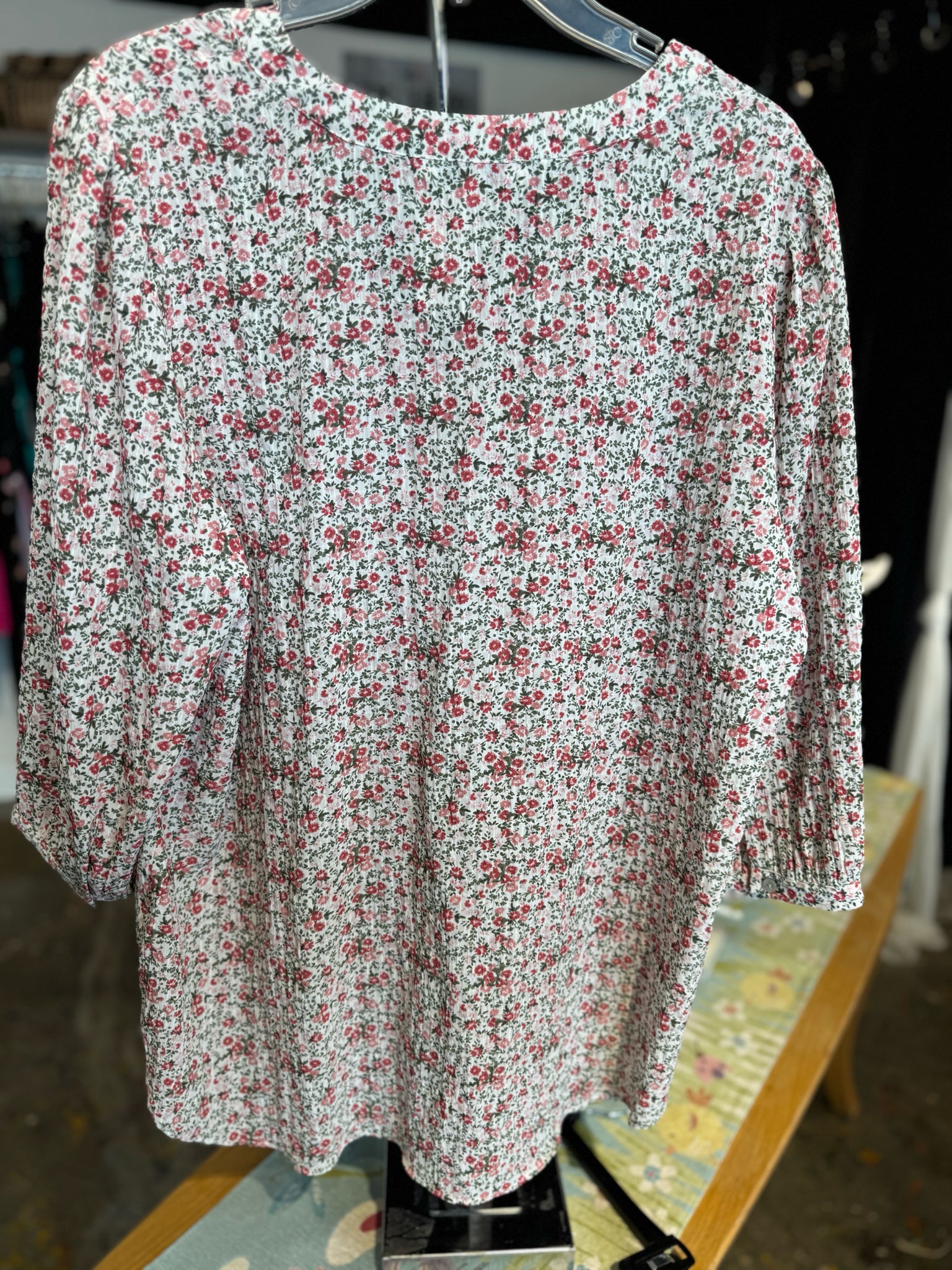 ROSE & OLIVE Plus Tops Size 1X Blouse
