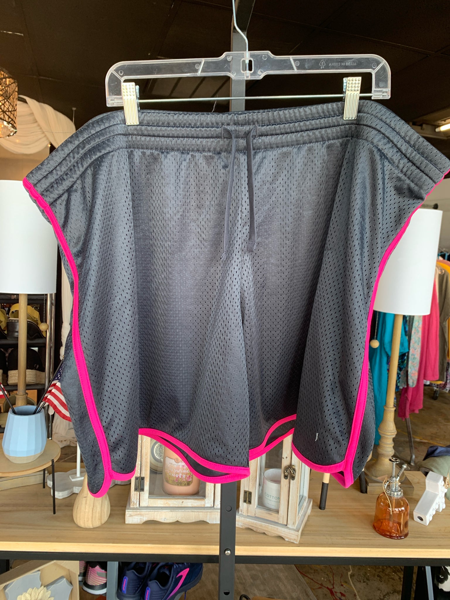Danskin Plus Bottoms Size 4X Shorts