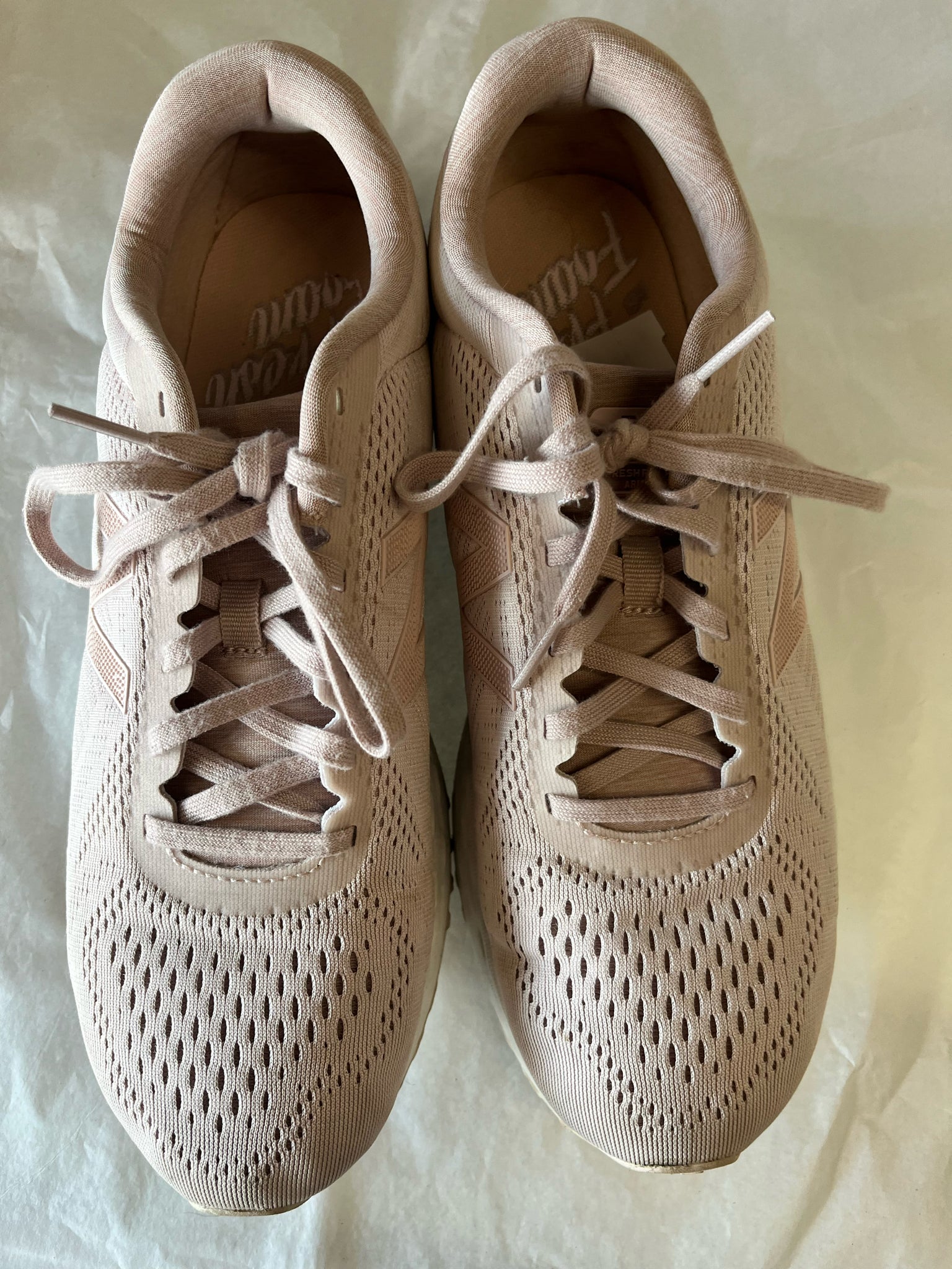 10 NEW BLANCE SHOES