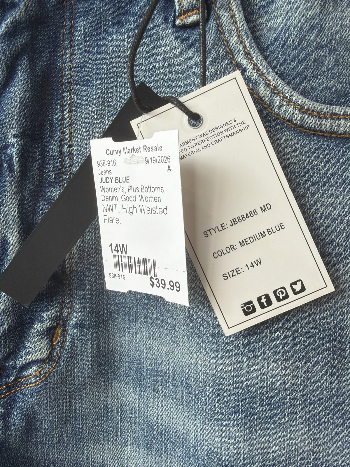 JUDY BLUE Plus Bottoms Size 14W Jeans