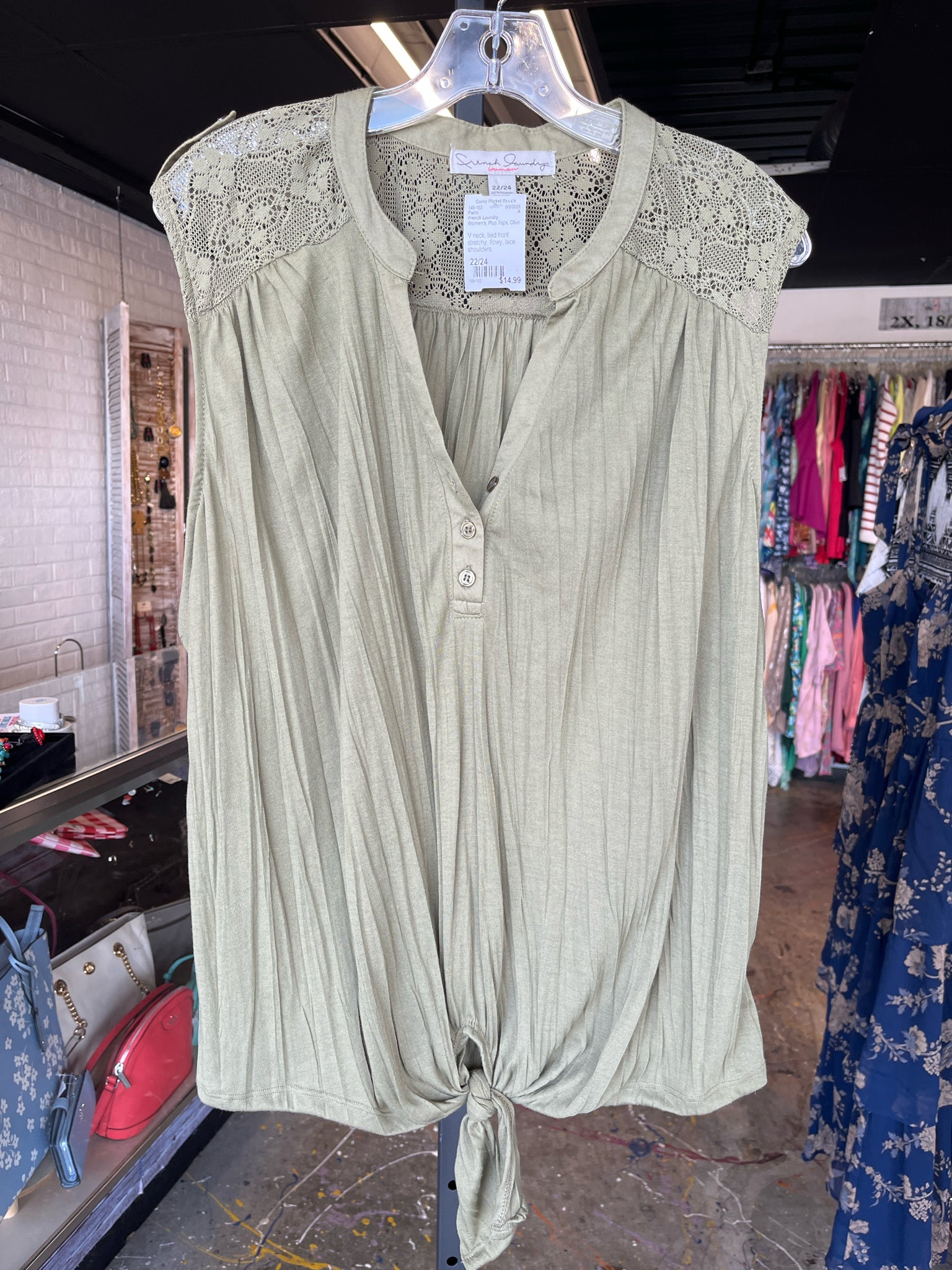 French Laundry Plus Tops Size 22/24 Pants