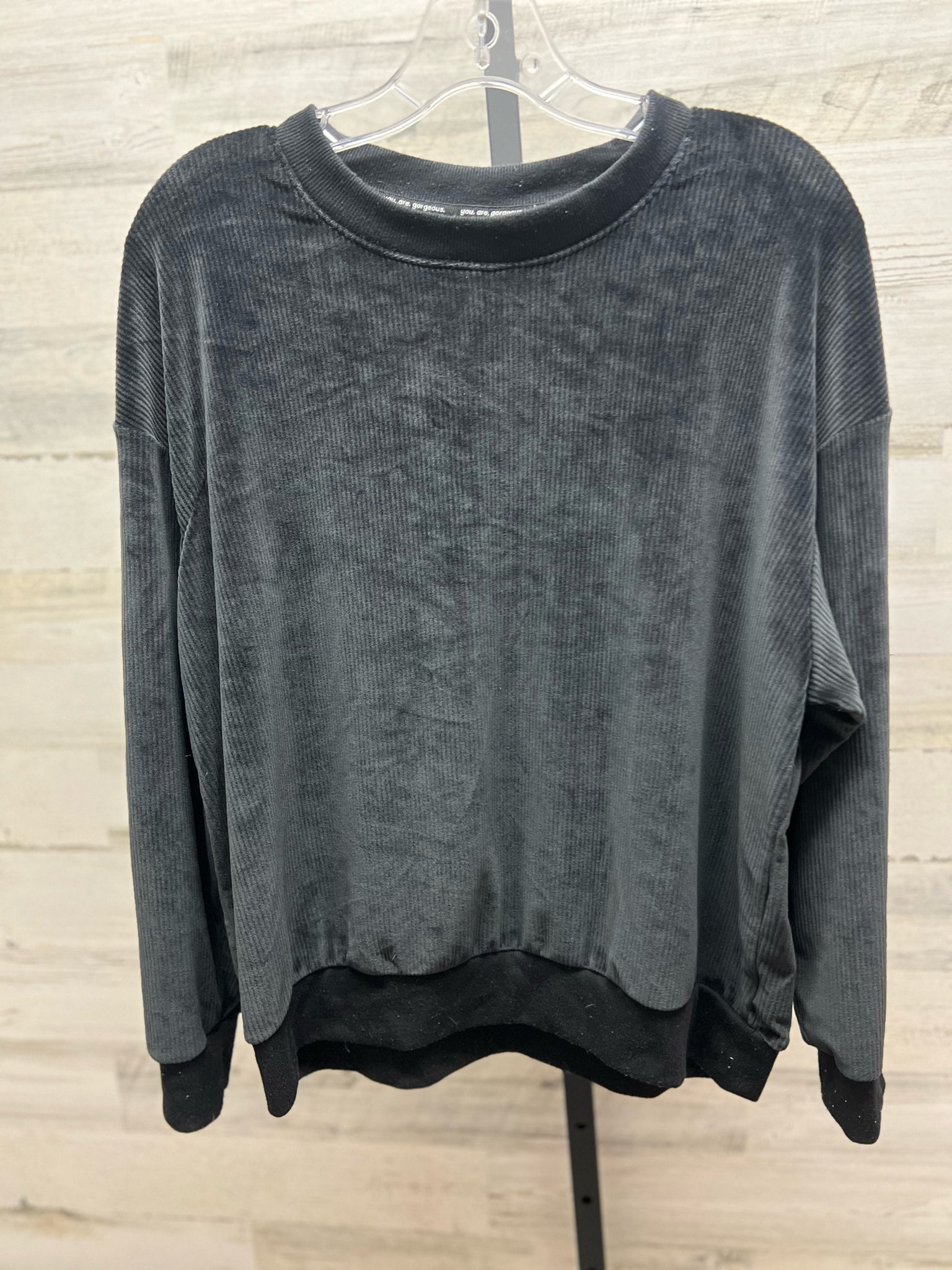 Size L Joy Spun Shirt