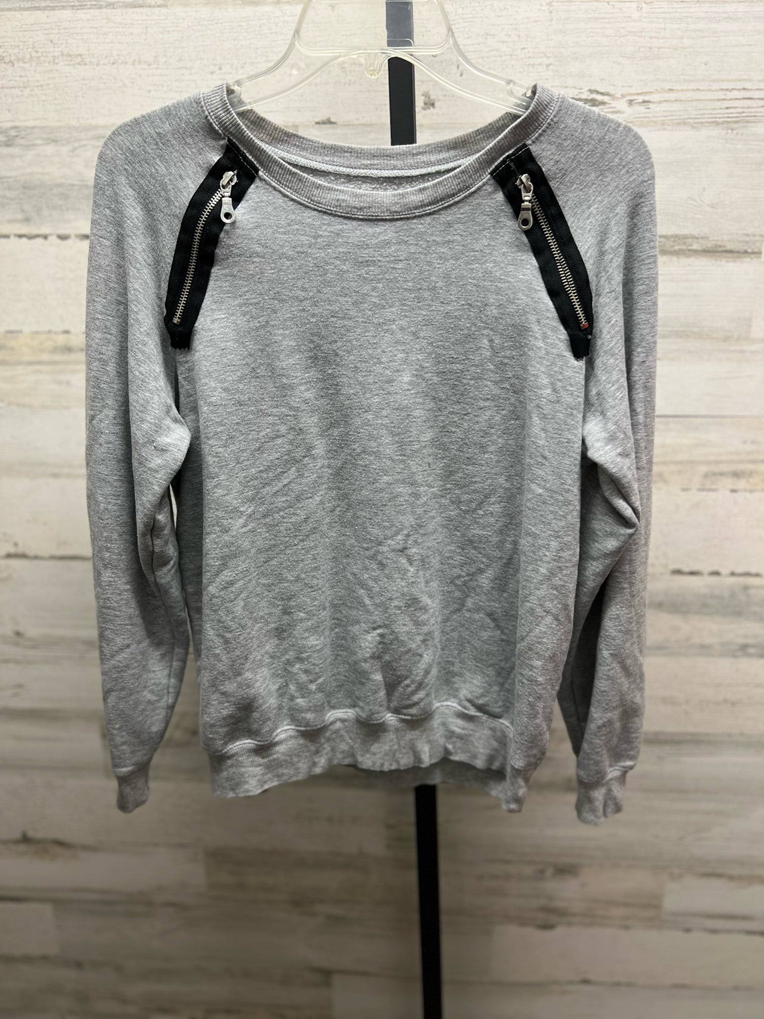 Size M aj Shirt